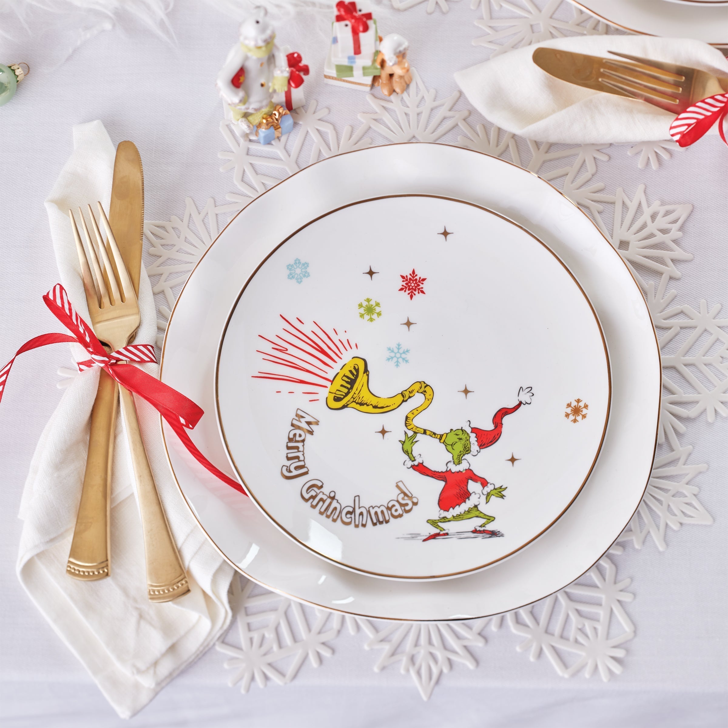 Lenox Fine Lenox Fine Merry Grinchmas Assorted Accent Plates, Set of 4 - Image 4