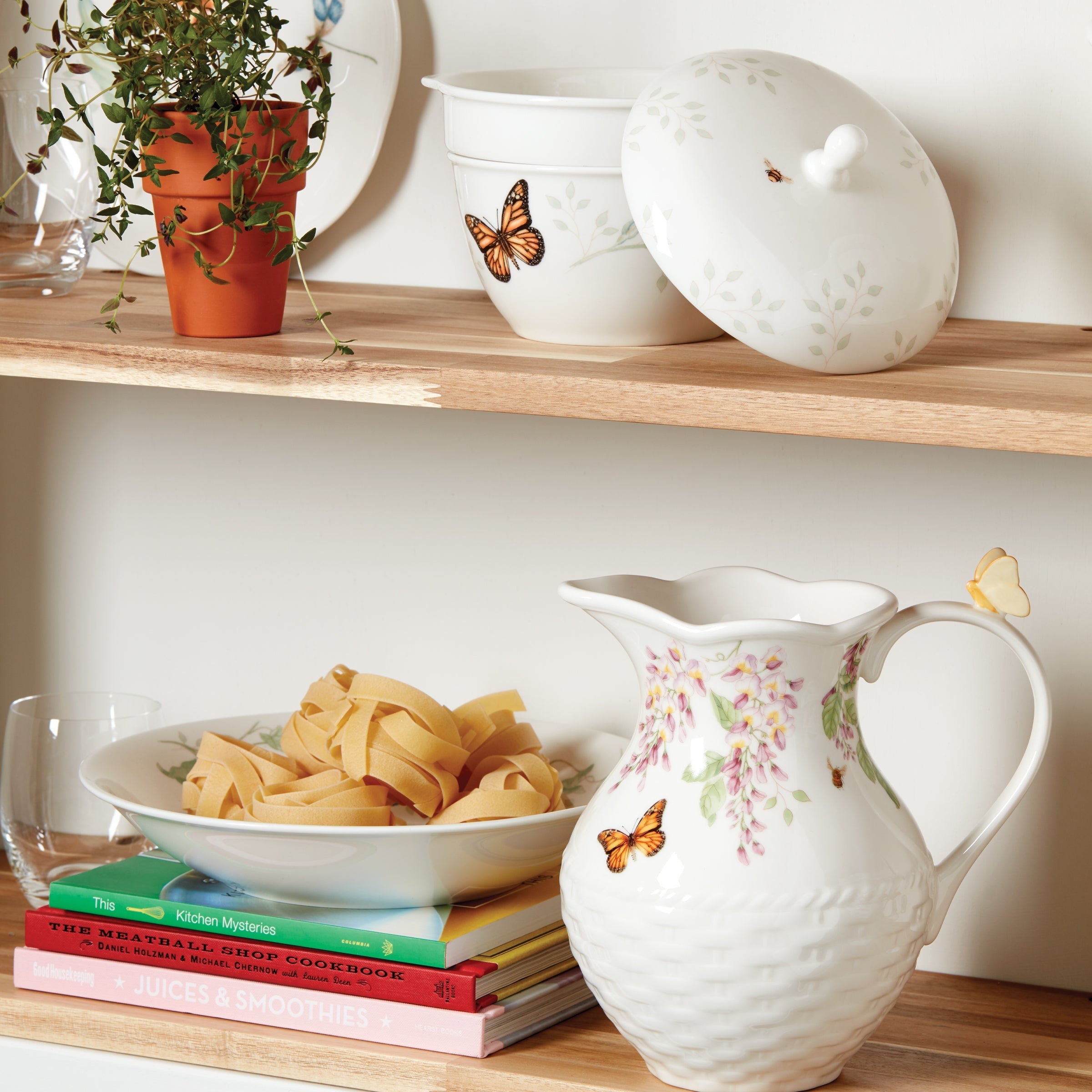 Lenox Fine Lenox Fine Butterfly Meadow 3-Piece Stackable Bowl Set - Image 6