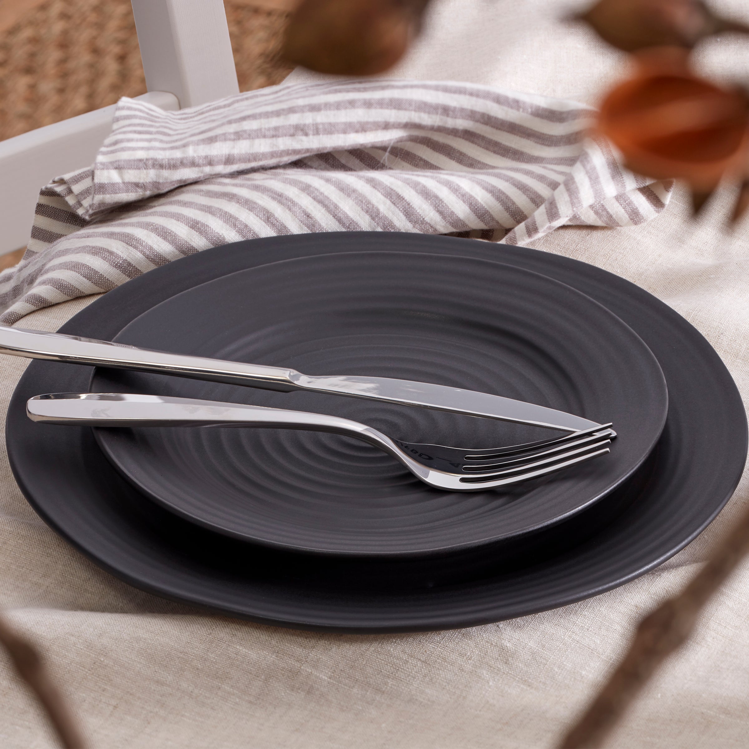 Lenox Fine Lenox Fine Ridge Black 12-Piece Dinnerware Set - Image 13