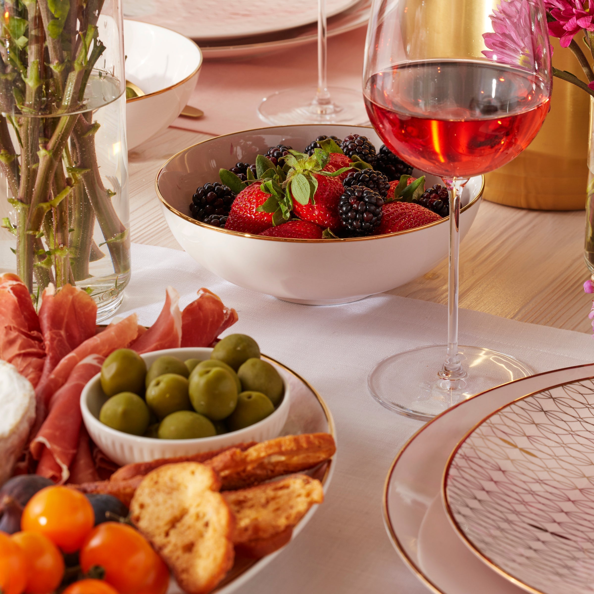 Lenox Fine Lenox Fine Trianna Blush 12-Piece Dinnerware Set - Image 8