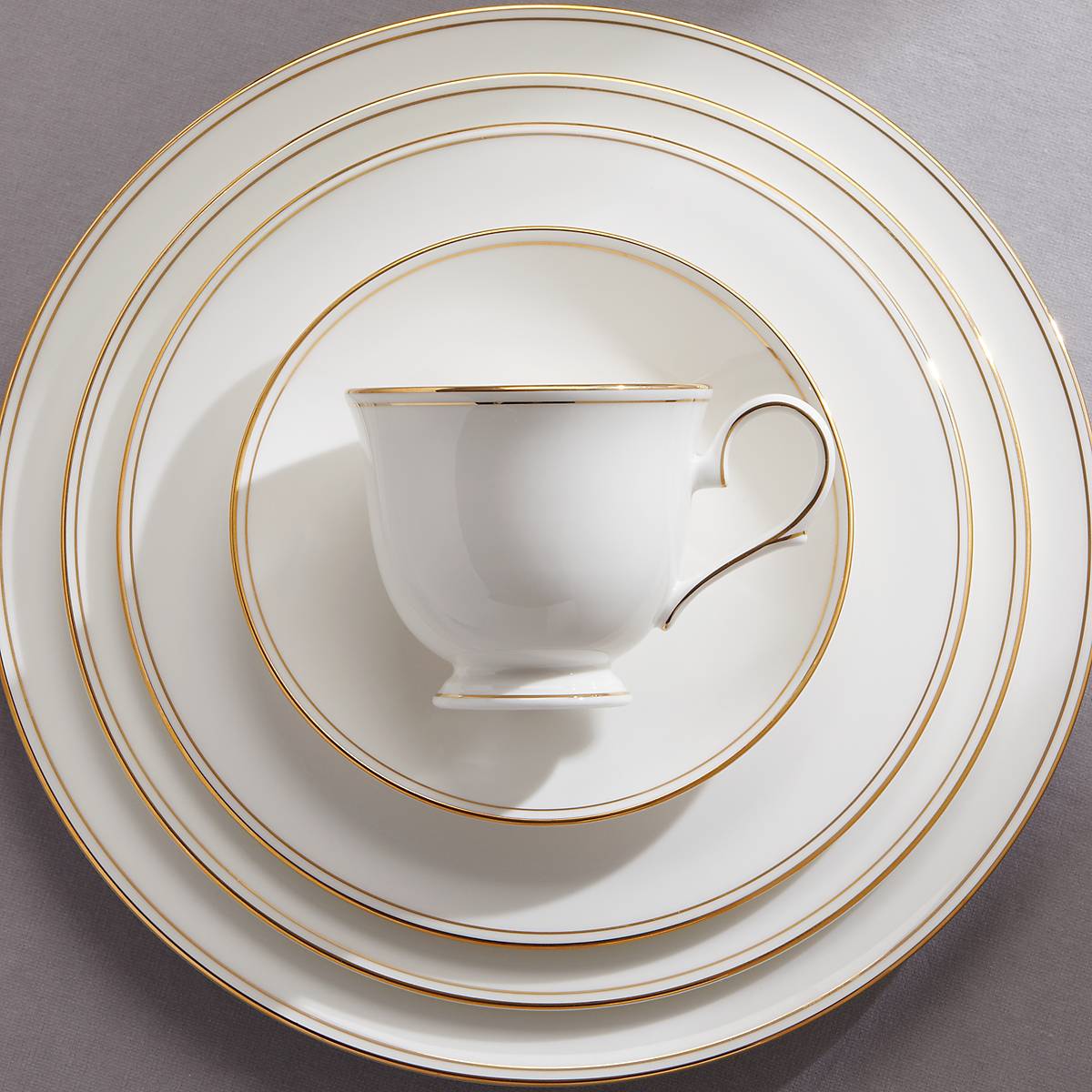 Lenox Fine Lenox Fine Federal Gold 5-Piece Place Setting - Image 4