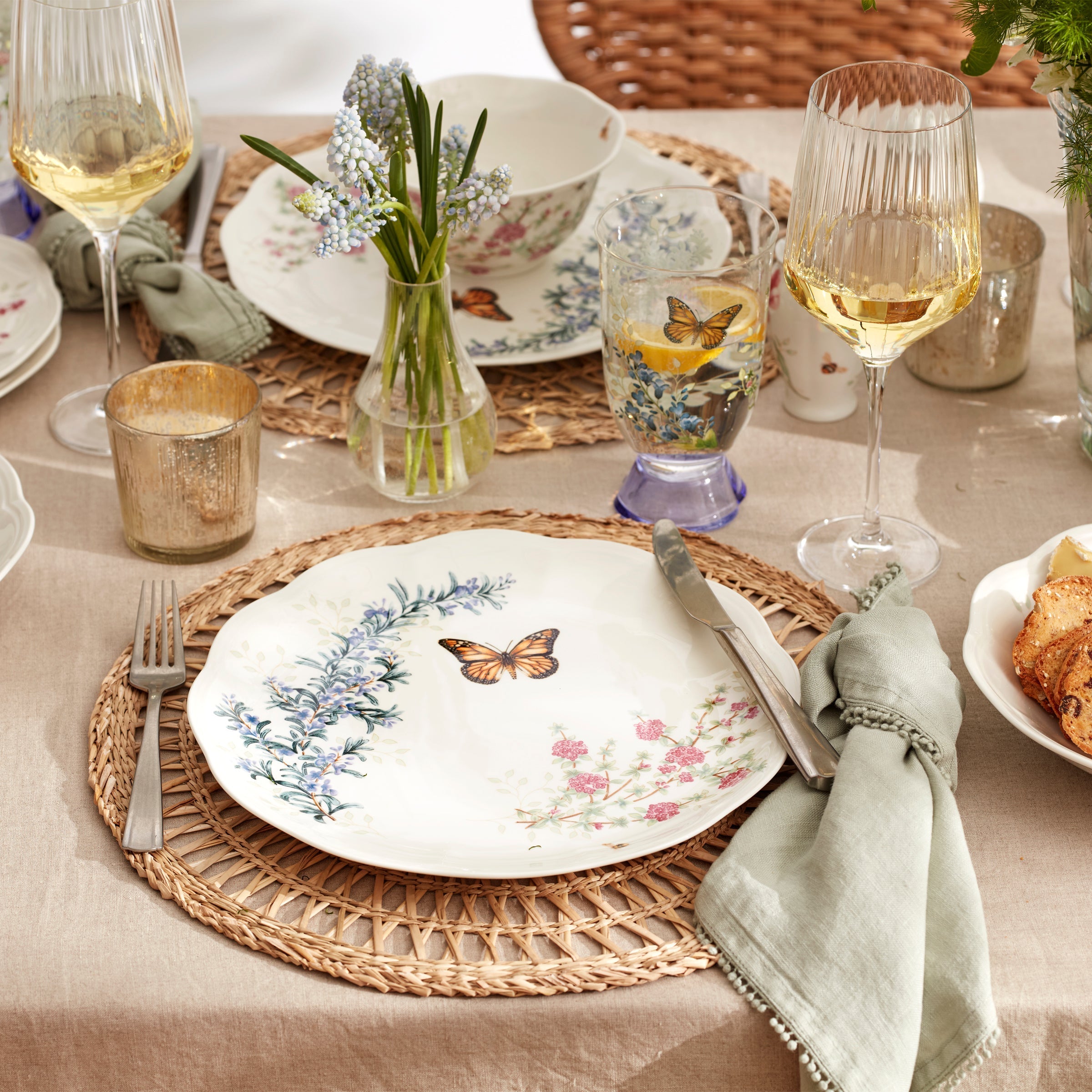 Lenox Fine Lenox Fine Butterfly Meadow Herbs 12-Piece Dinnerware Set - Image 4