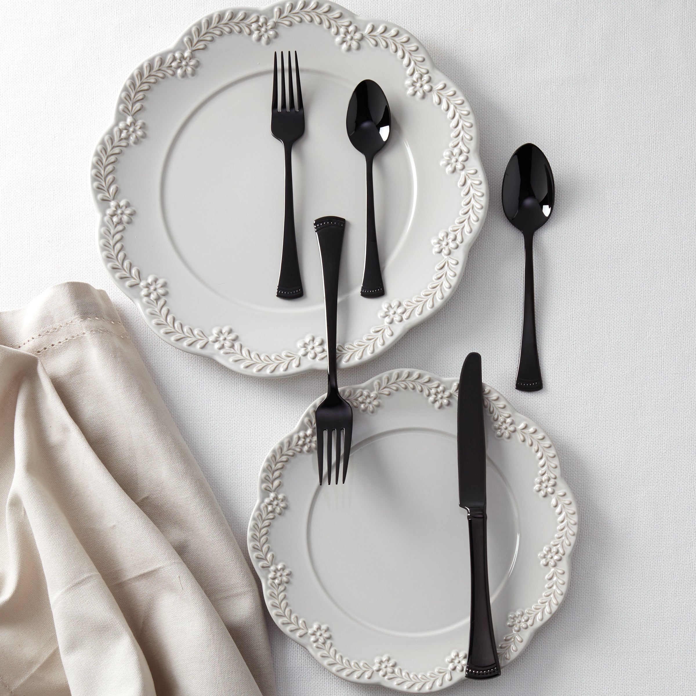 Lenox Fine Lenox Fine Portola Black Mirror 20-Piece Flatware Set - Image 5