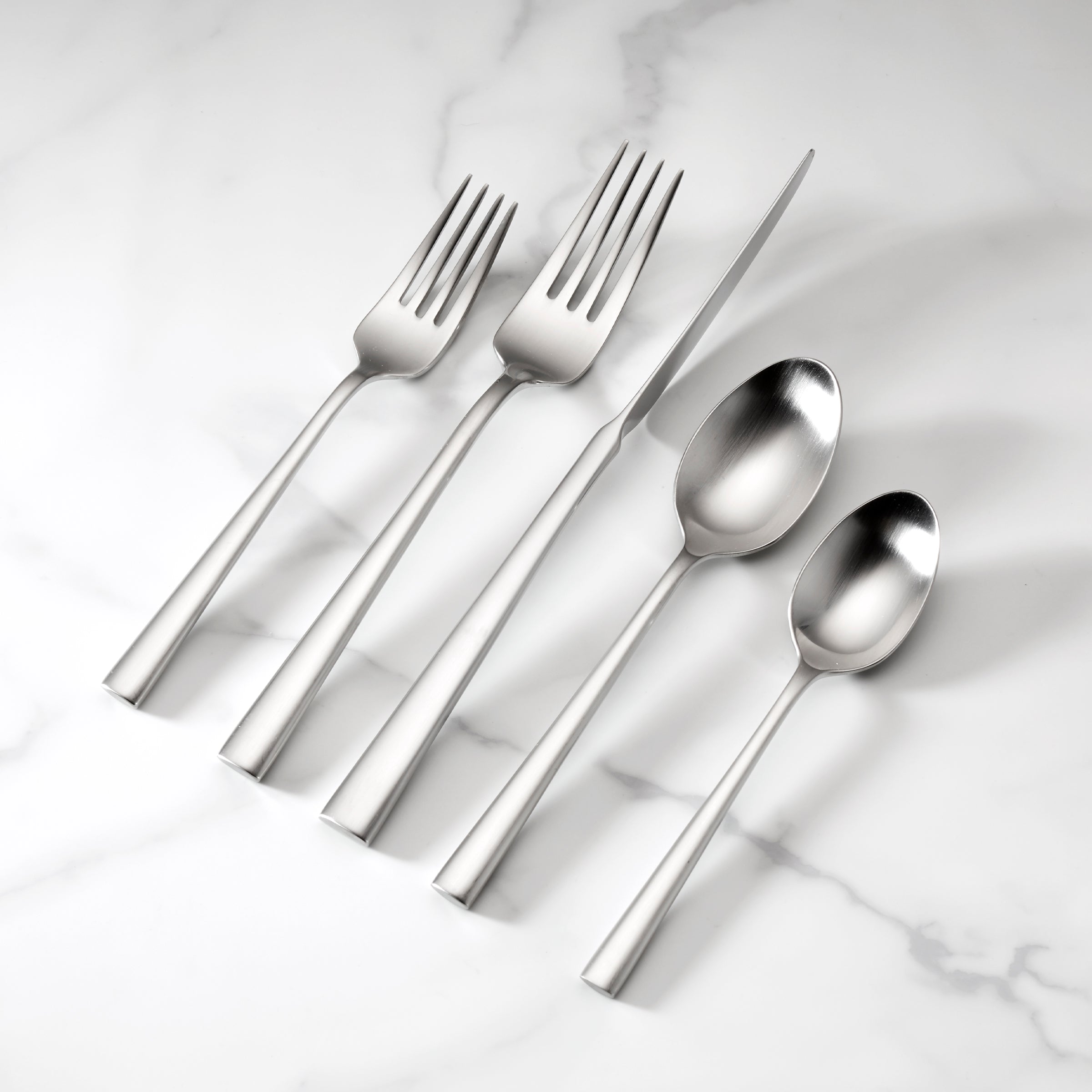 Lenox Fine Lenox Fine Malmo Satin 5-Piece Place Setting