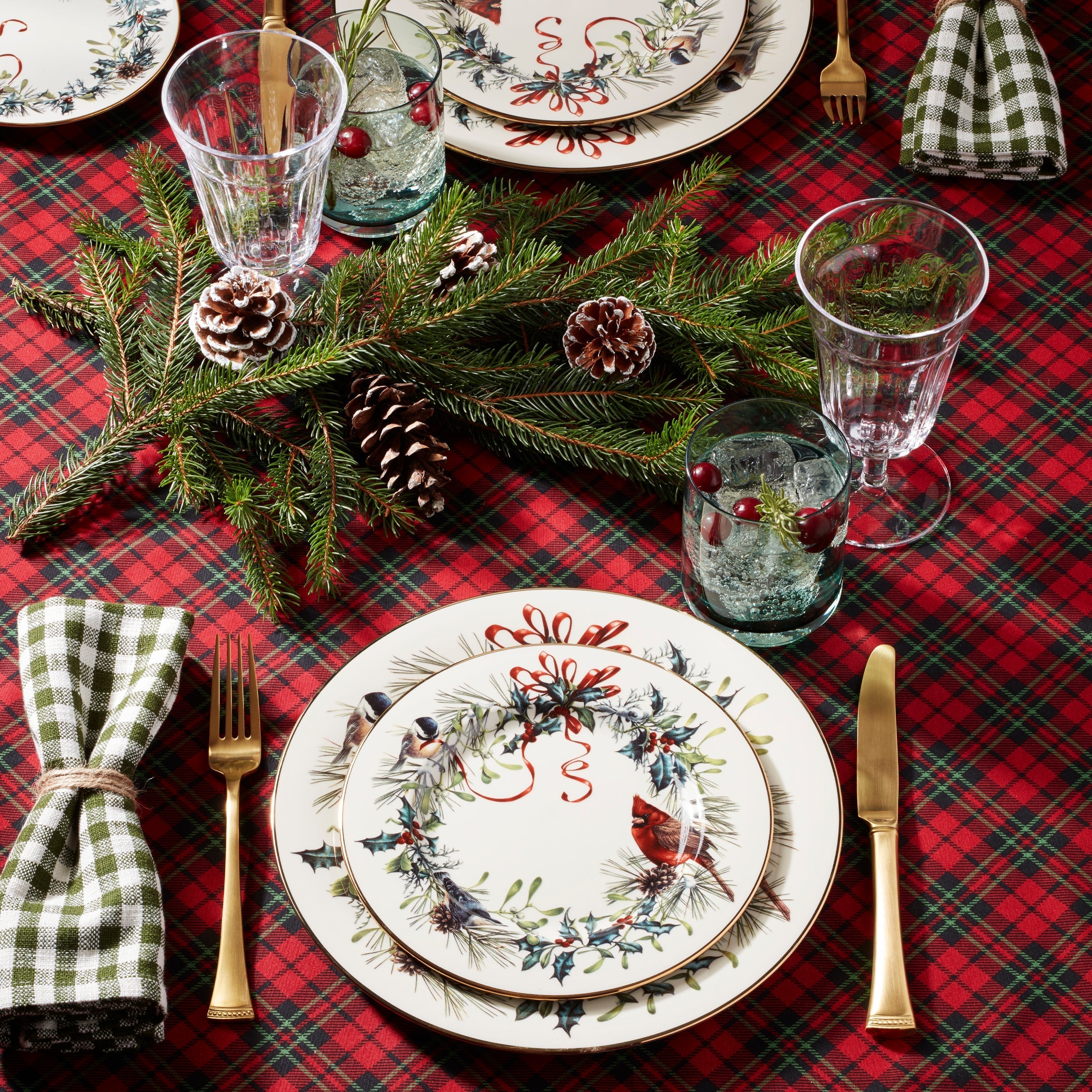 Lenox Fine Lenox Fine Winter Greetings 12-Piece Dinnerware Set - Image 5