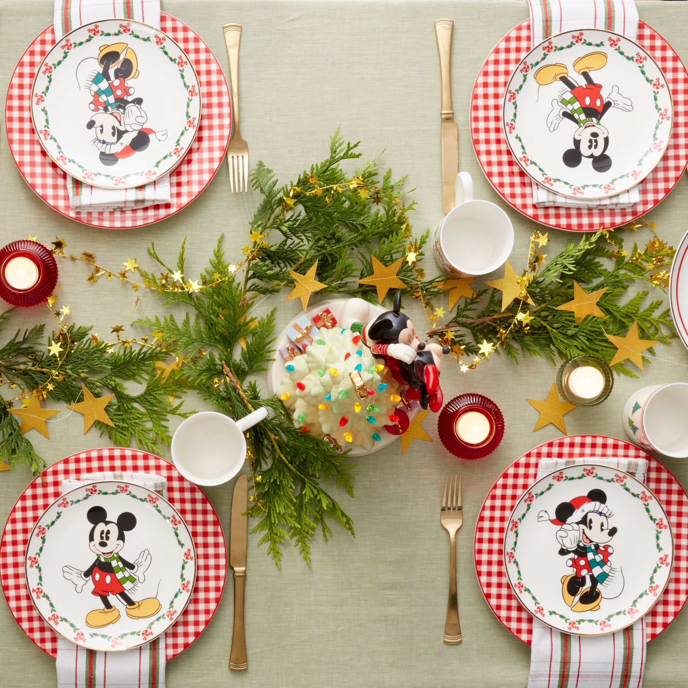 Lenox Fine Lenox Fine Disney Holiday 12-Piece Dessert Set - Image 6