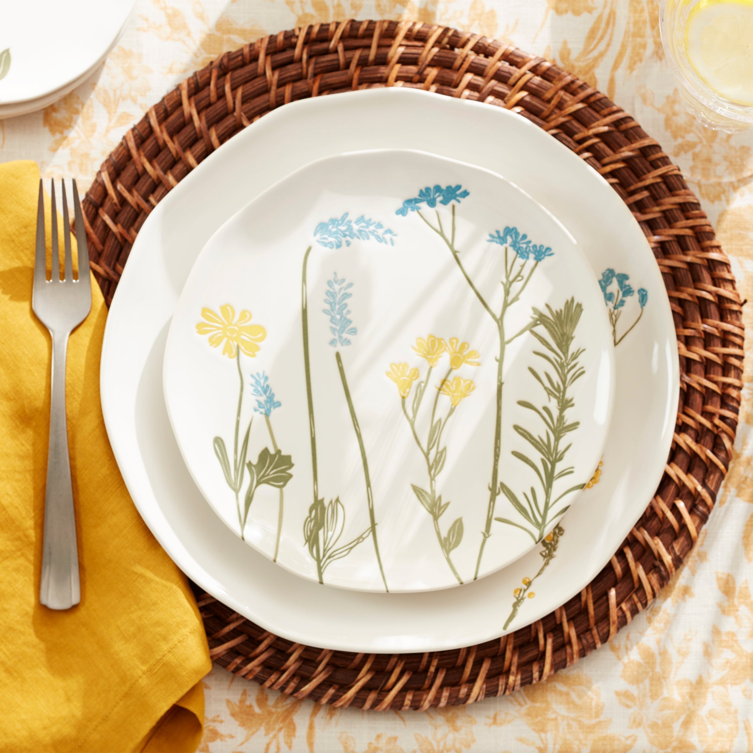 Lenox Fine Lenox Fine Wildflowers Dinner Plates, Set of 4 - Image 3