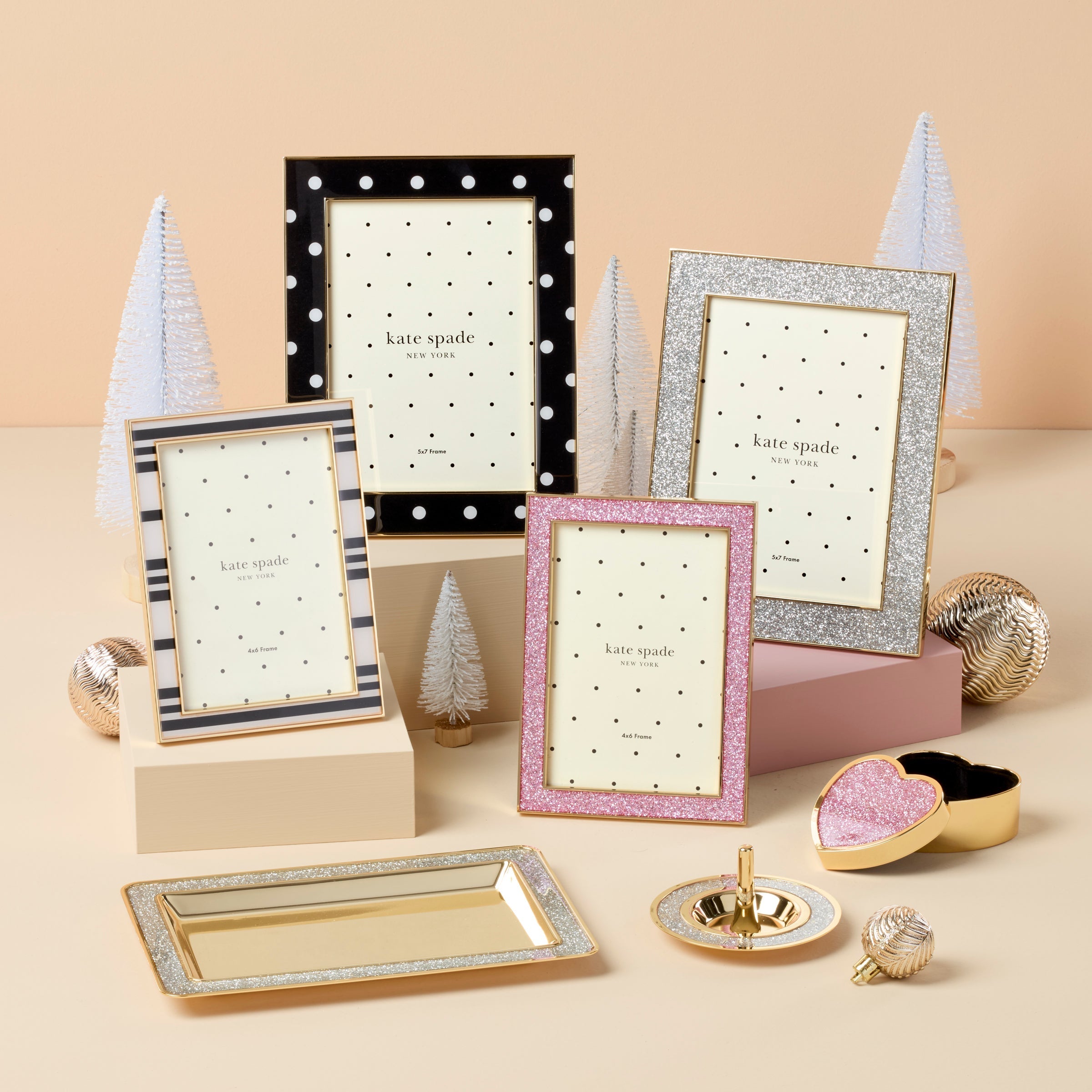 Lenox Fine Lenox Fine Sitting Pretty Dot 5x7 Photo Frame - Image 3