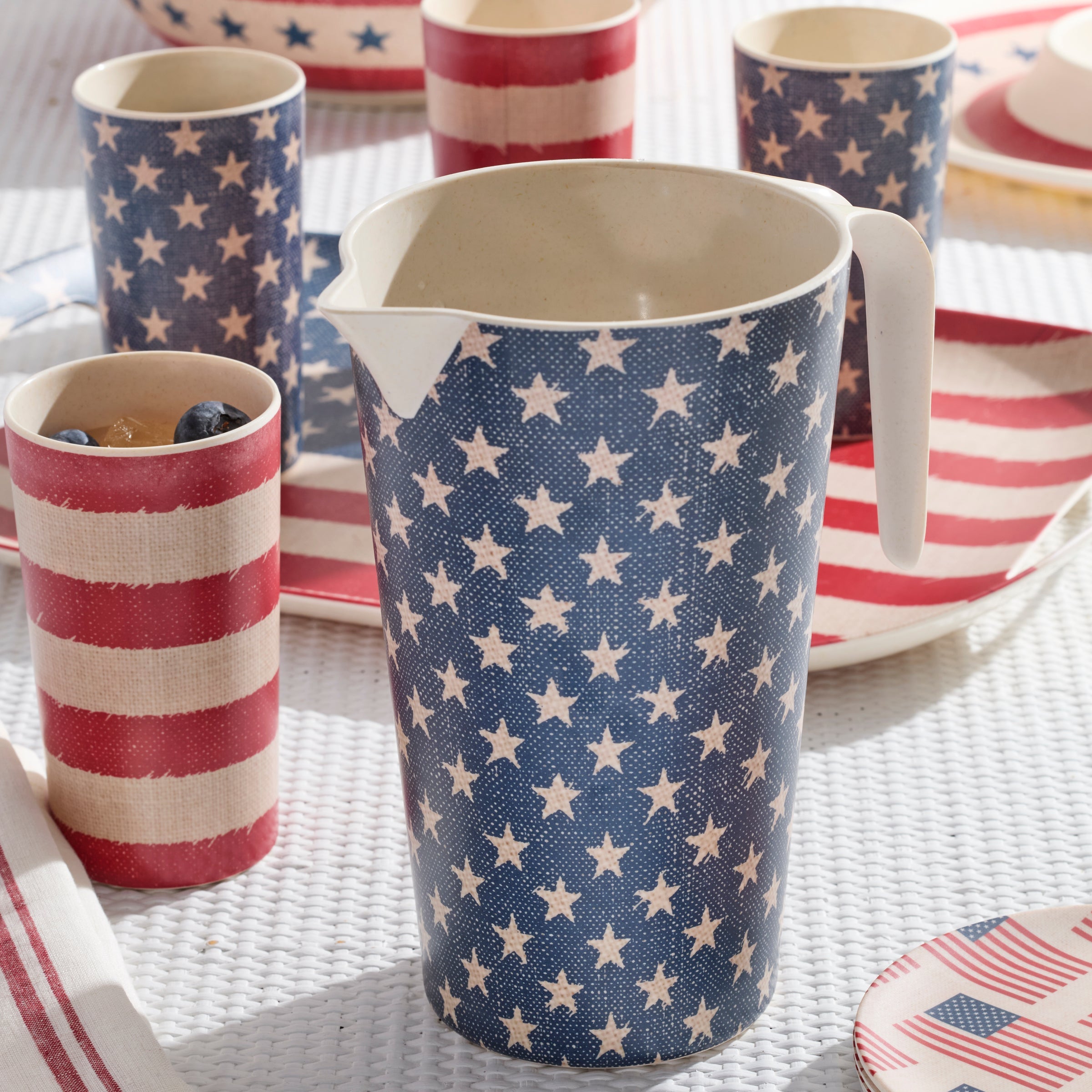 Lenox Fine Lenox Fine Vintage Americana Pitcher - Image 3
