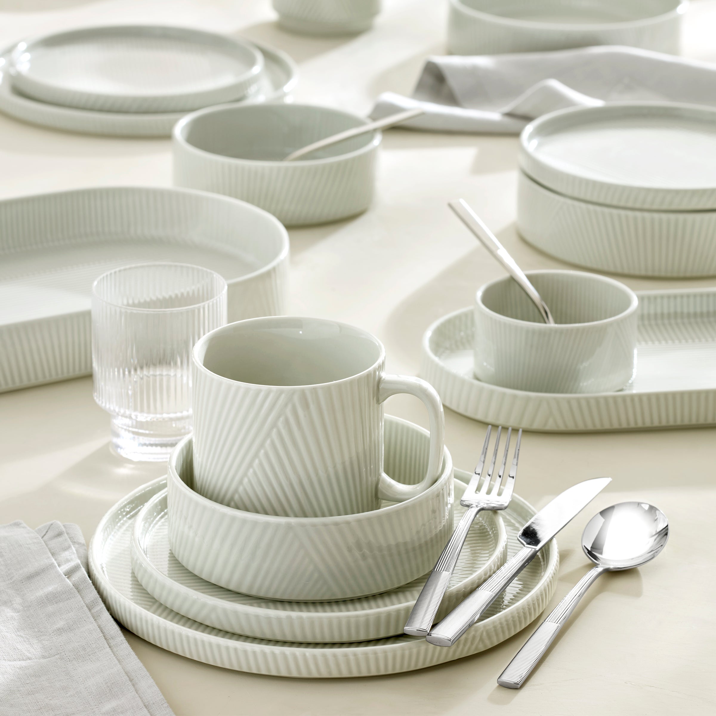 Lenox Fine Lenox Fine Modulus Vapor 12-Piece Dinnerware Set - Image 2