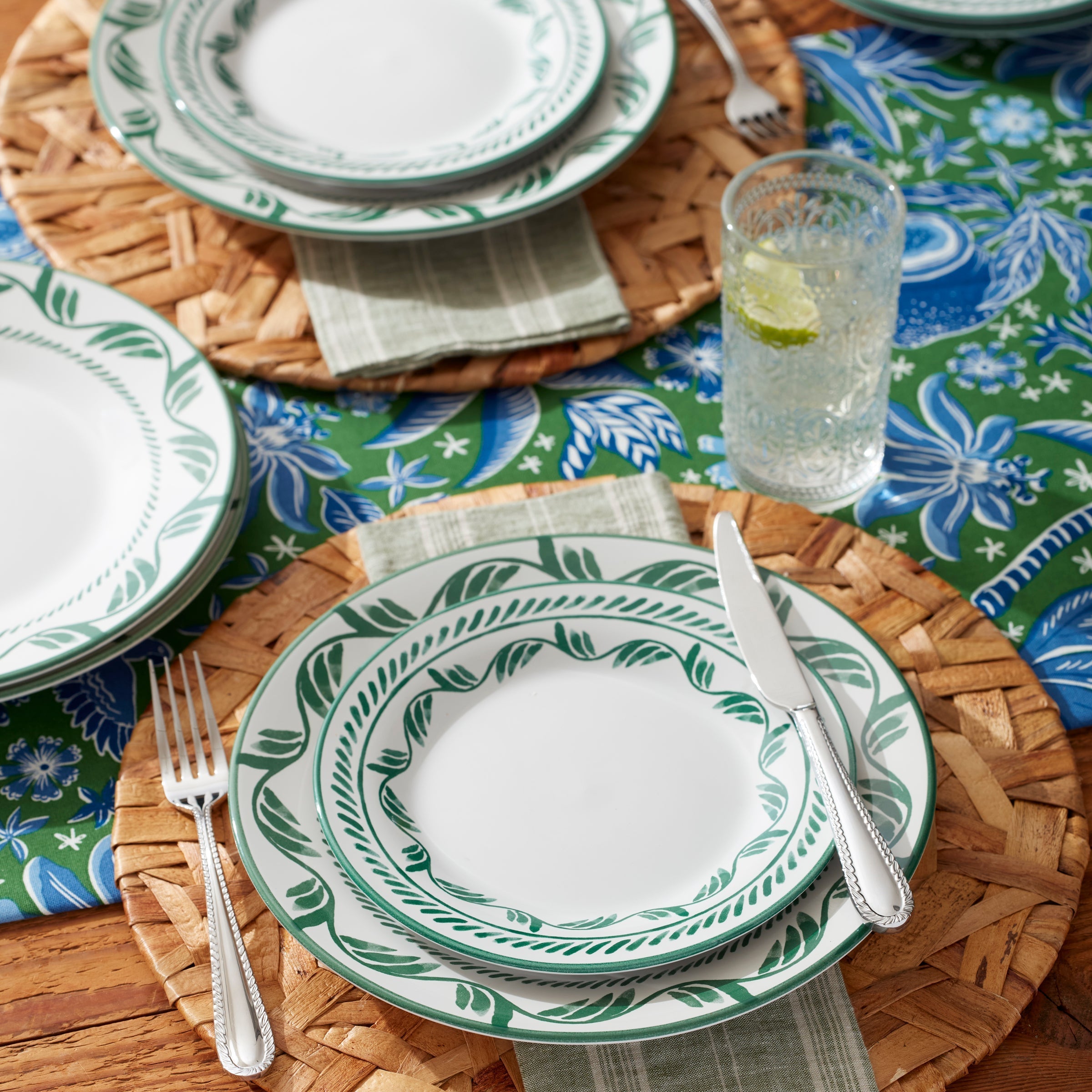 Lenox Fine Lenox Fine Solear Green 12-Piece Dinnerware Set - Image 8