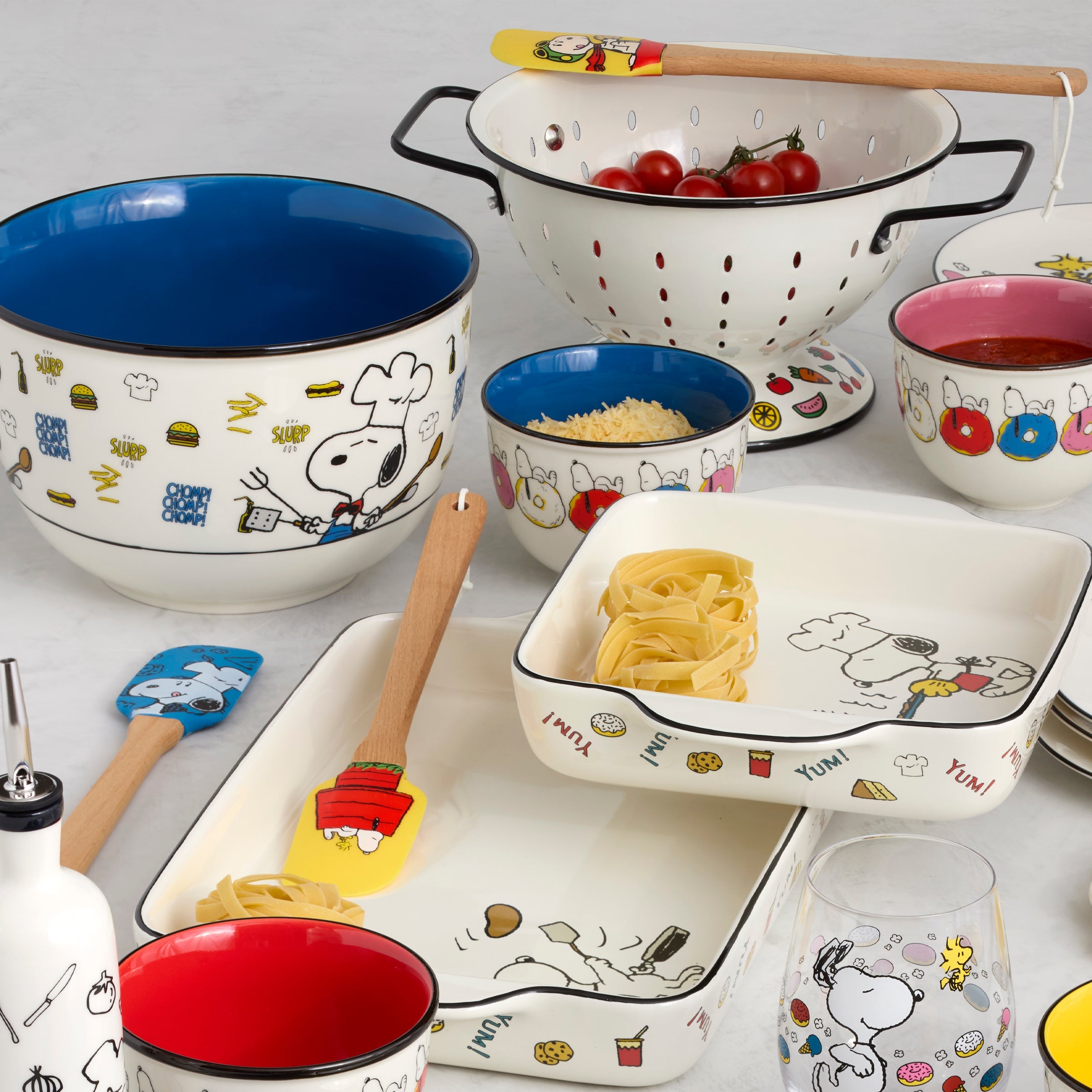 Lenox Fine Lenox Fine Chef Snoopy Rectangular Baker - Image 3