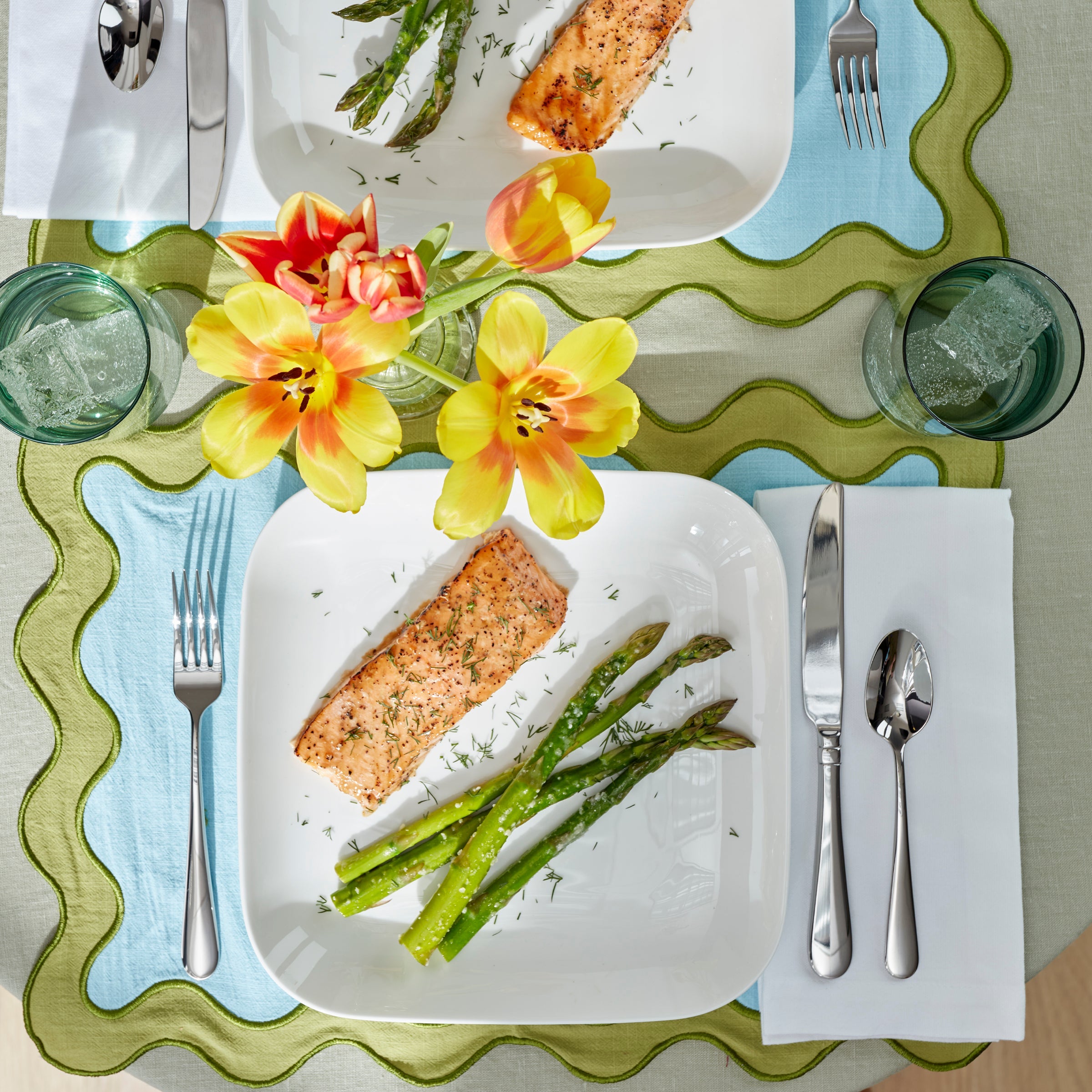 Lenox Fine Lenox Fine Studio 1414 Square 16-Piece Dinnerware Set - Image 7