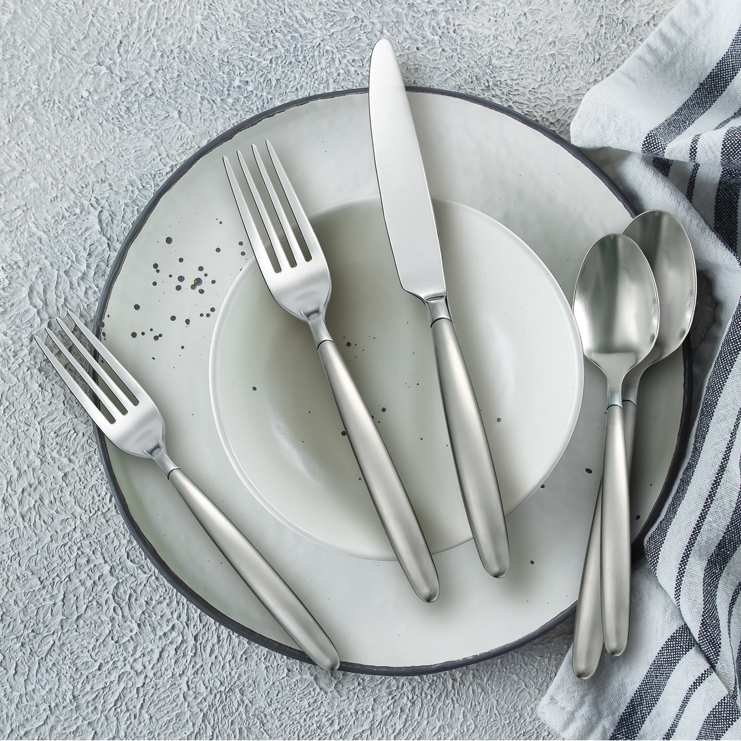 Lenox Fine Lenox Fine Tidal Frosted 30-Piece Flatware Set - Image 3