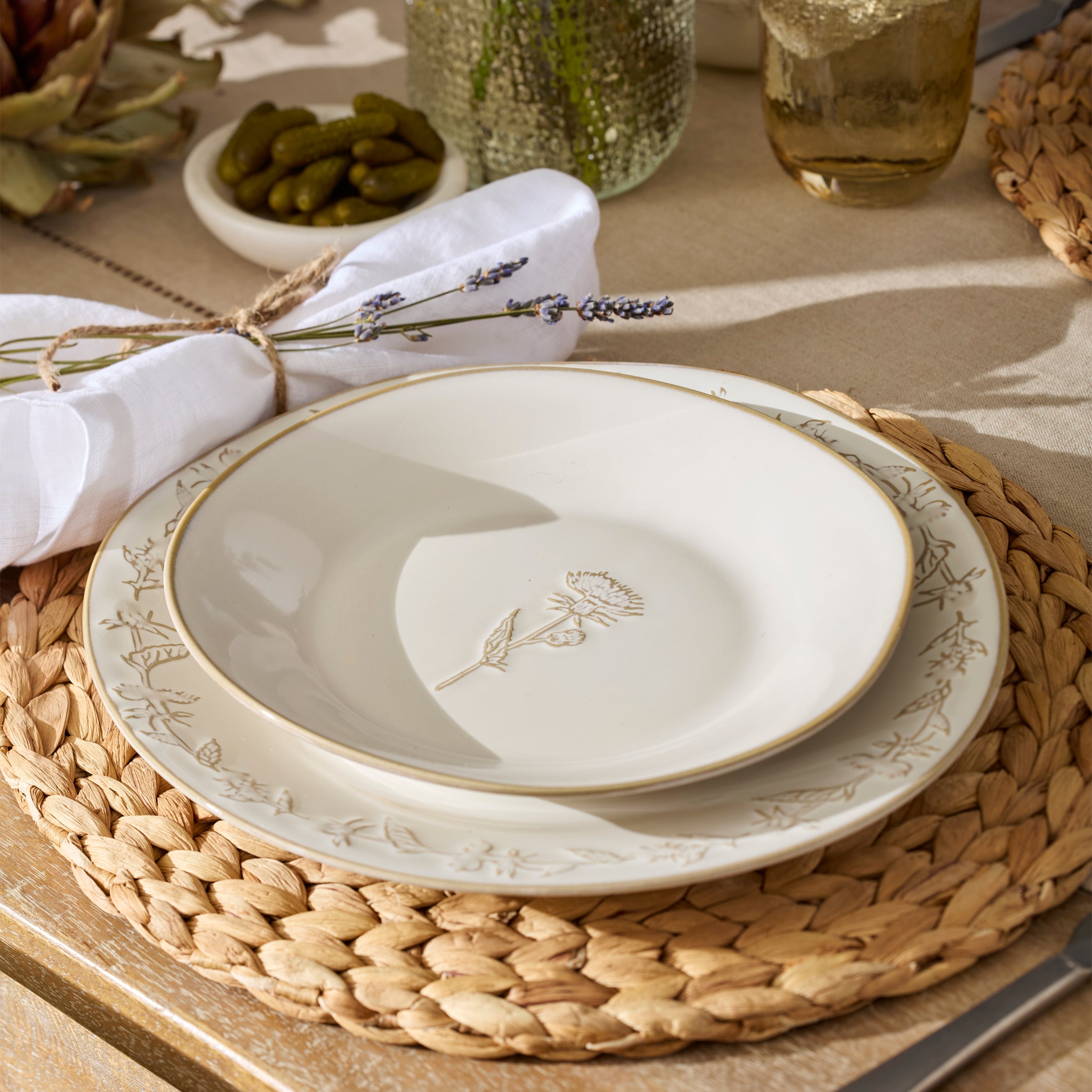 Lenox Fine Lenox Fine Homespun 16-Piece Dinnerware Set - Image 5