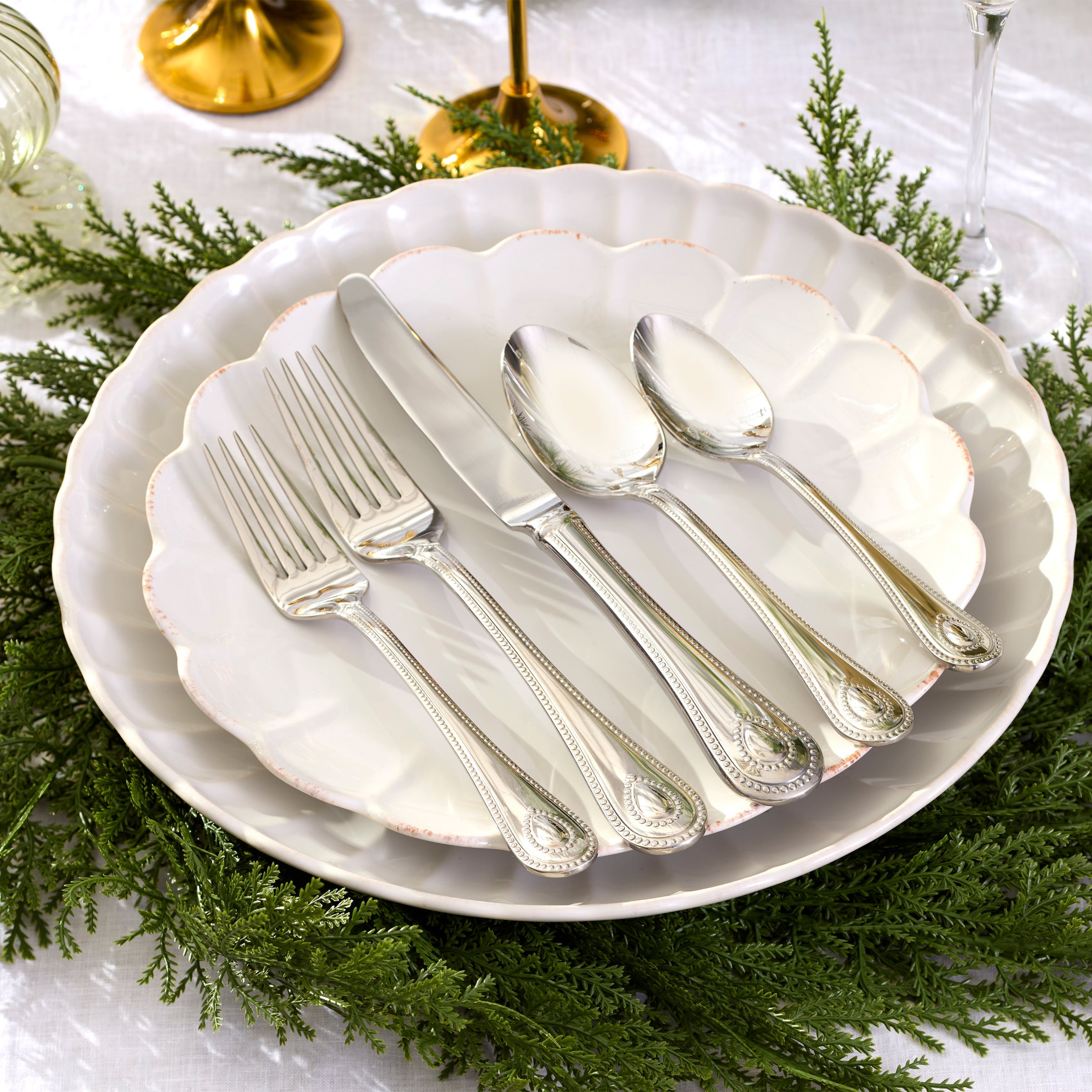Lenox Fine Lenox Fine French Perle Scallop White 12-Piece Dinnerware Set - Image 6