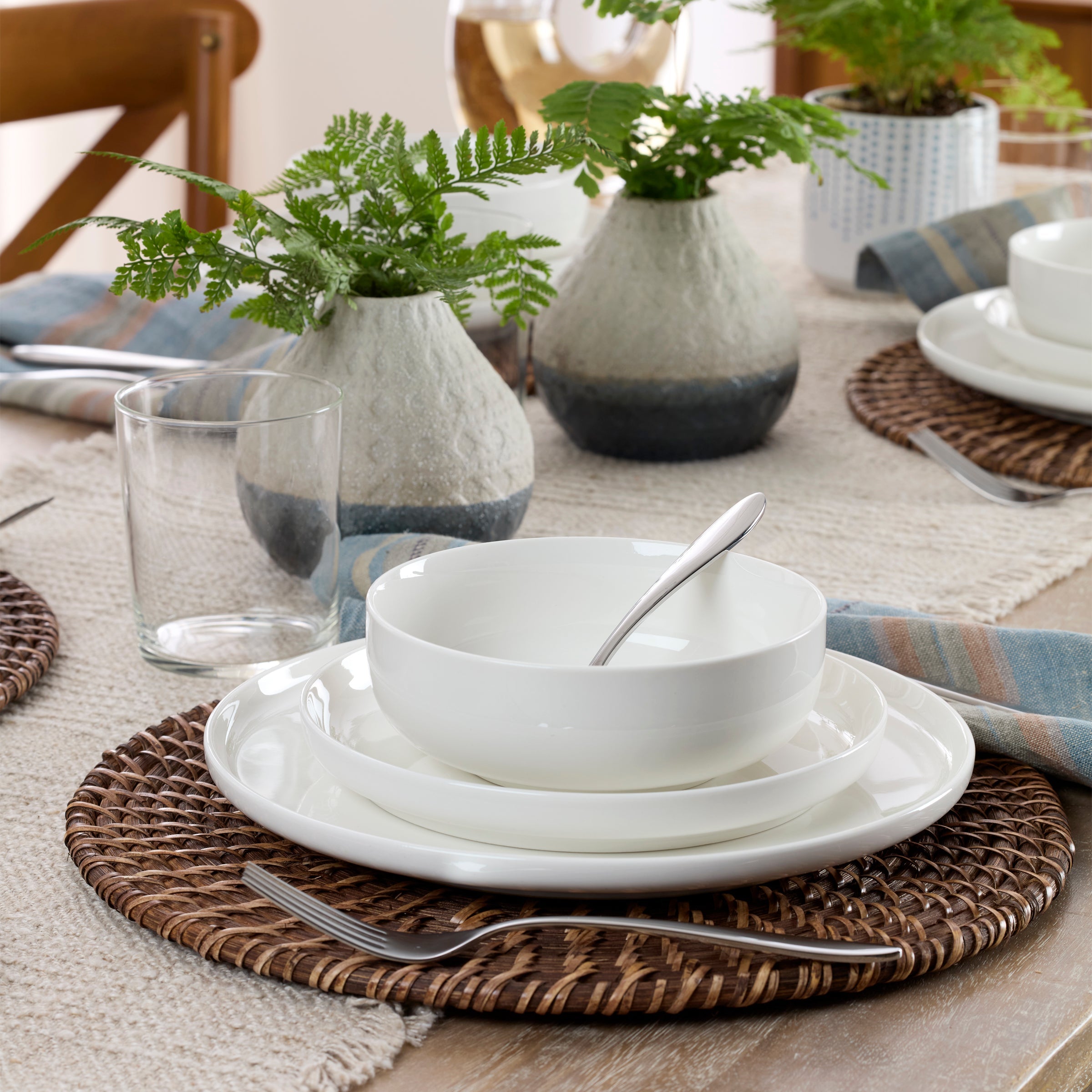 Lenox Fine Lenox Fine 24 Seven White 18-Piece Dinnerware Set - Image 4