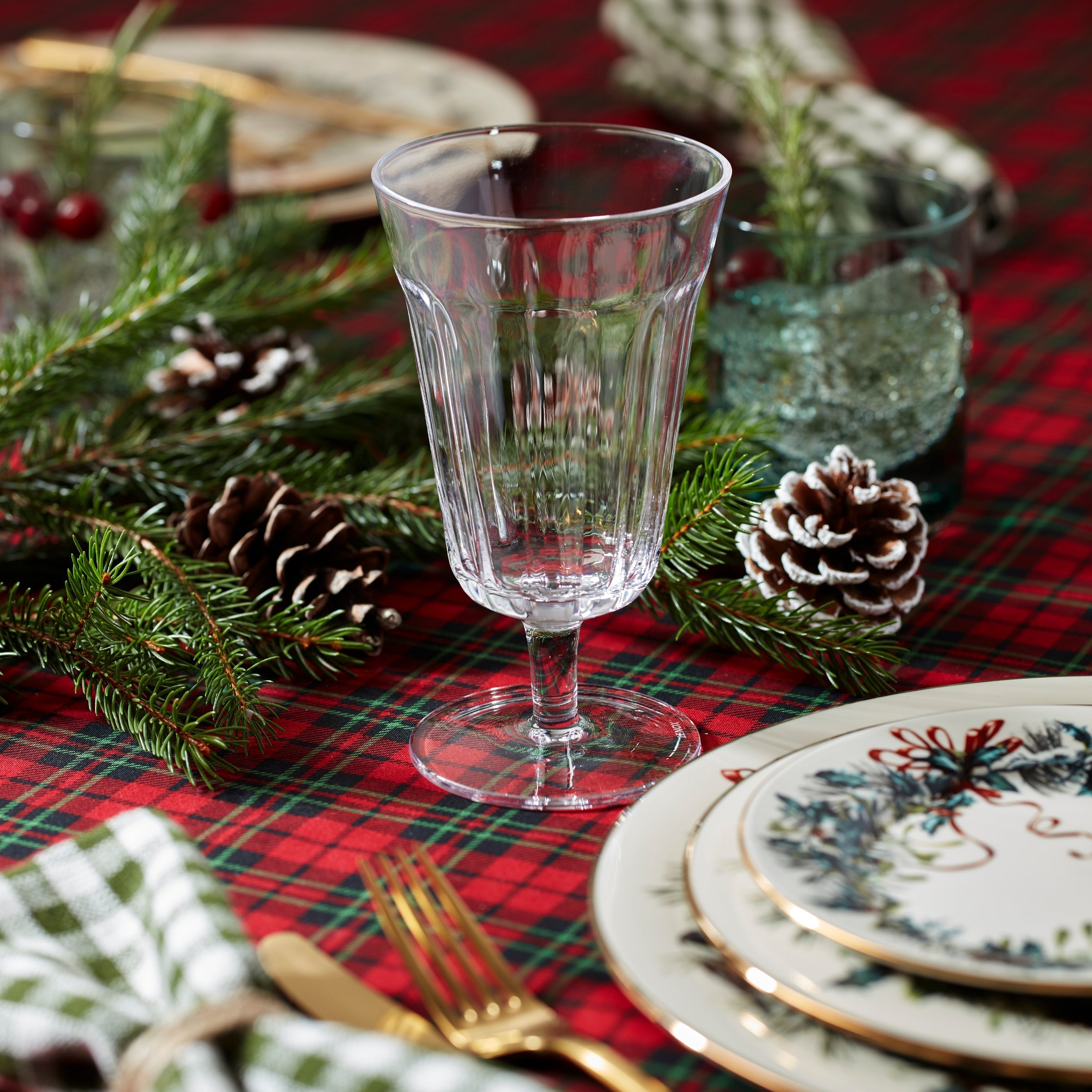Lenox Fine Lenox Fine Winter Greetings 12-Piece Dinnerware Set - Image 9