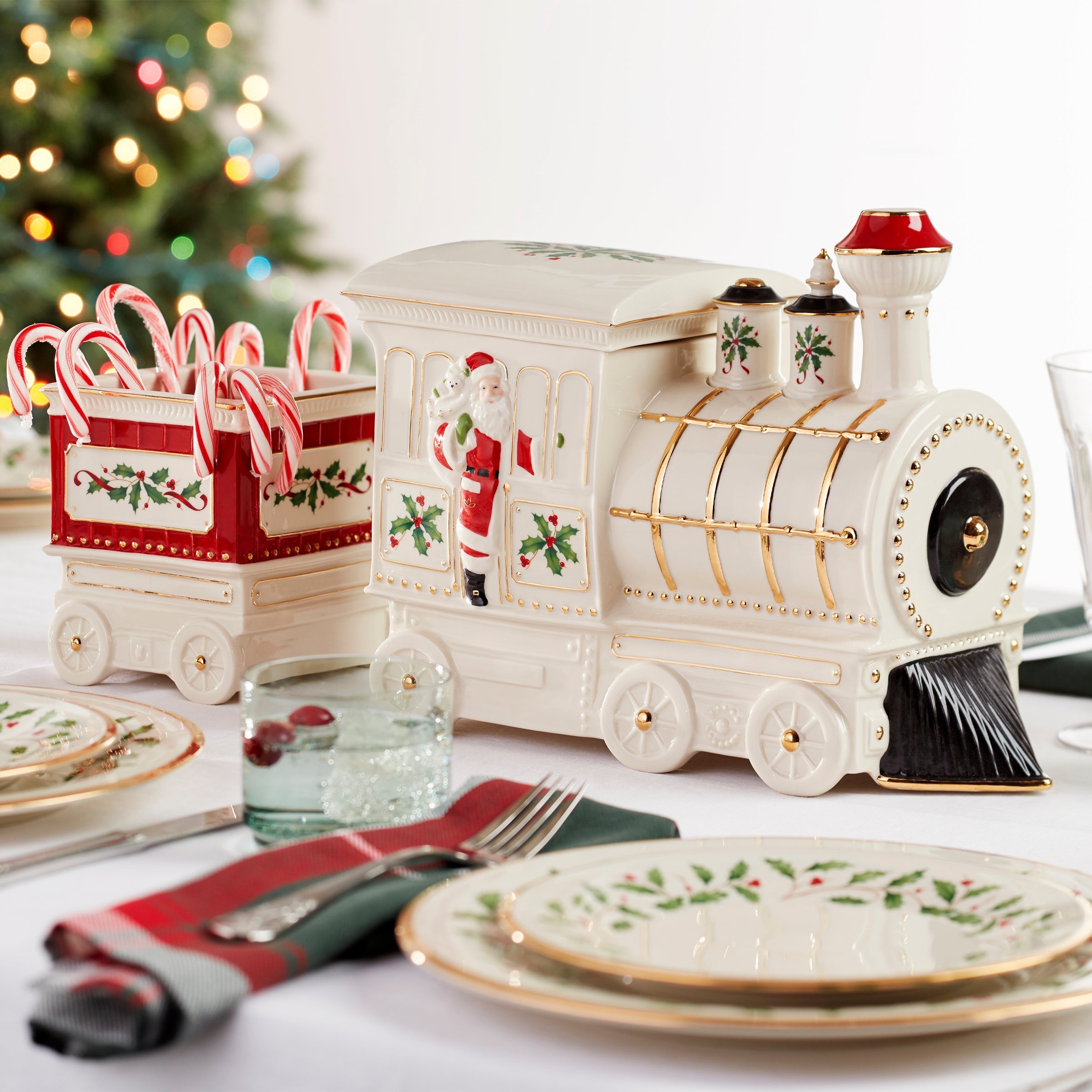 Lenox Fine Lenox Fine Holiday Train 5-Piece Serving Set - Image 6