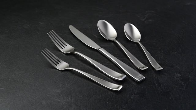 Lenox Fine Lenox Fine Moda Dinner Knives, Set of 4 - Image 2