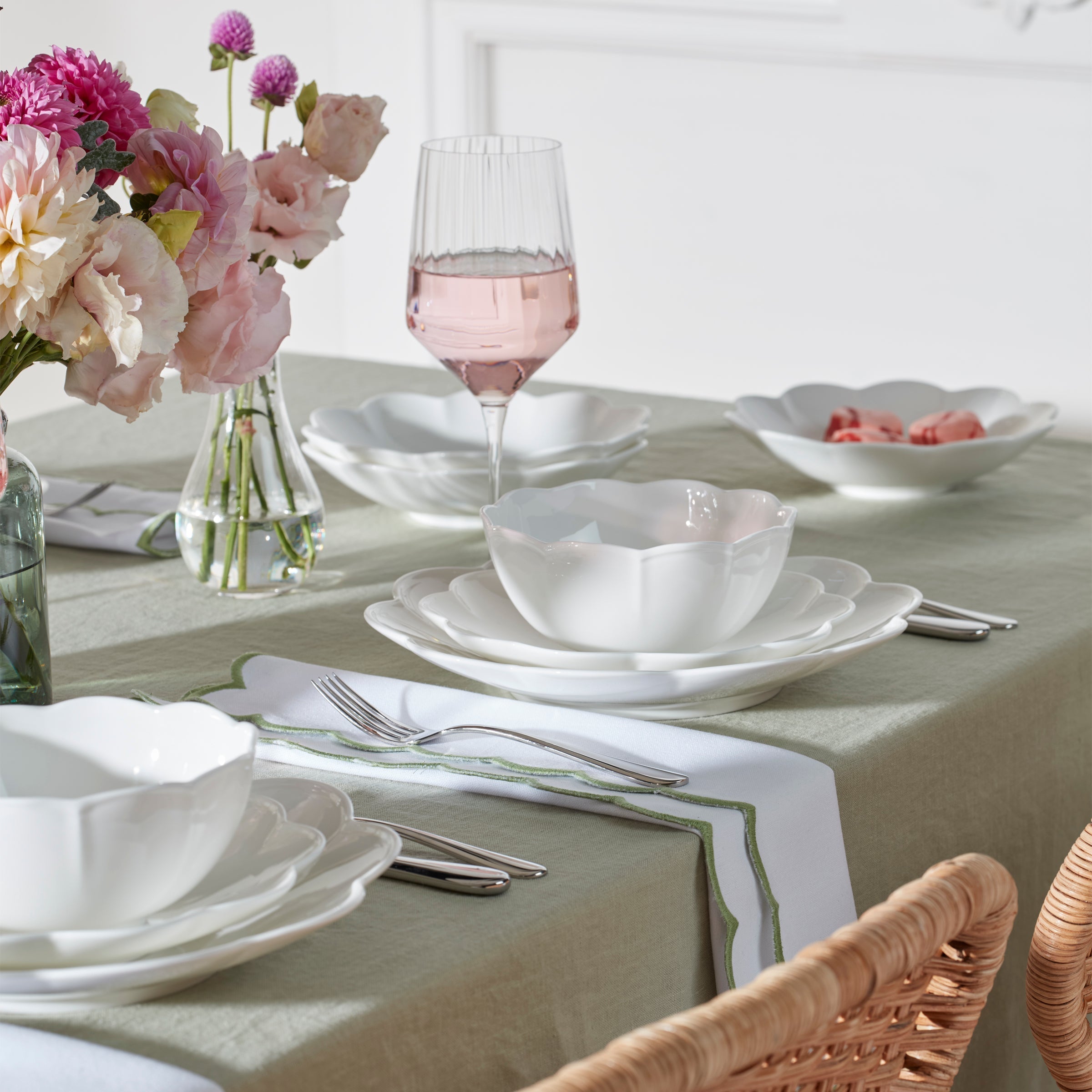 Lenox Fine Lenox Fine Studio 1414 Scallop 12-Piece Dinnerware Set - Image 14