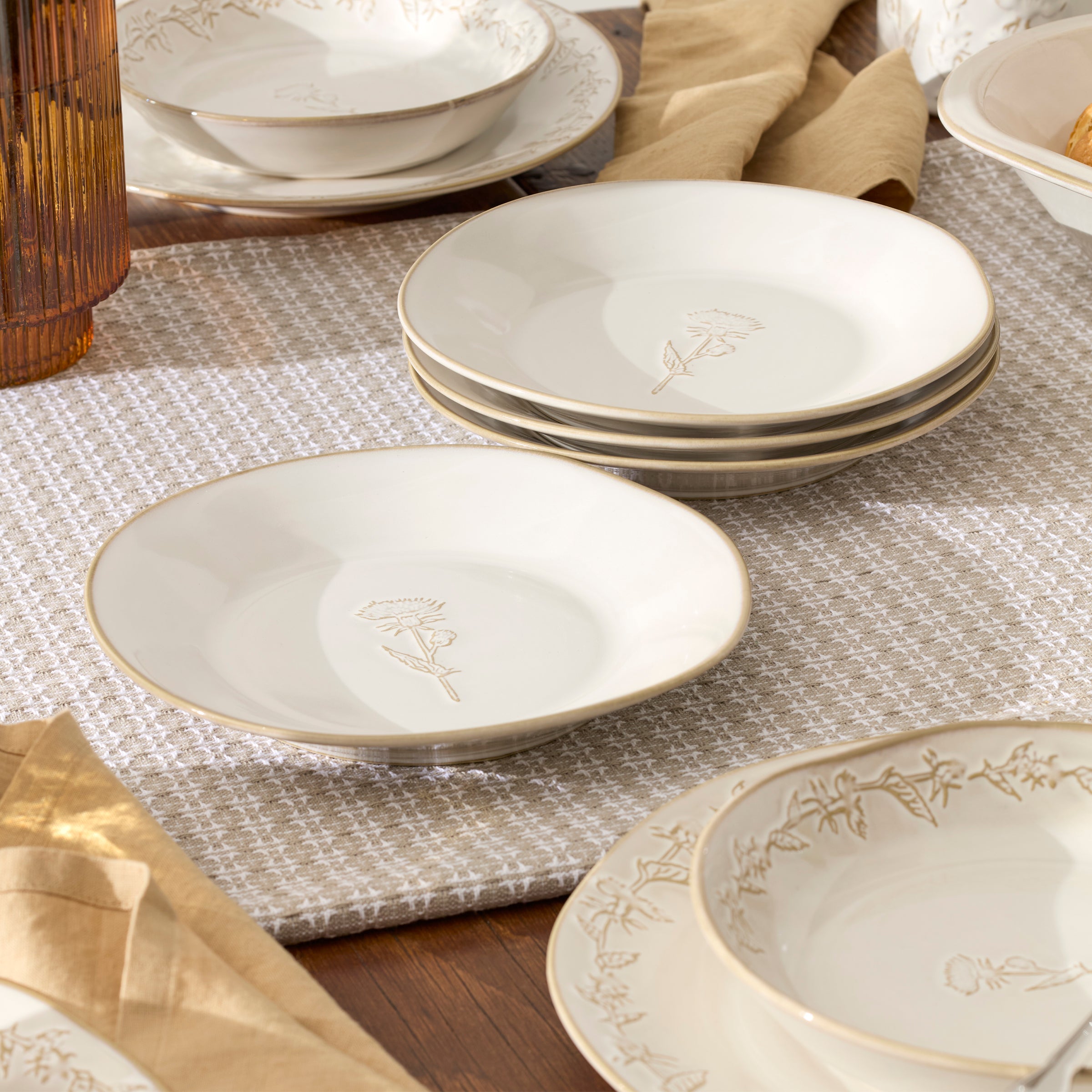 Lenox Fine Lenox Fine Homespun 16-Piece Dinnerware Set - Image 12