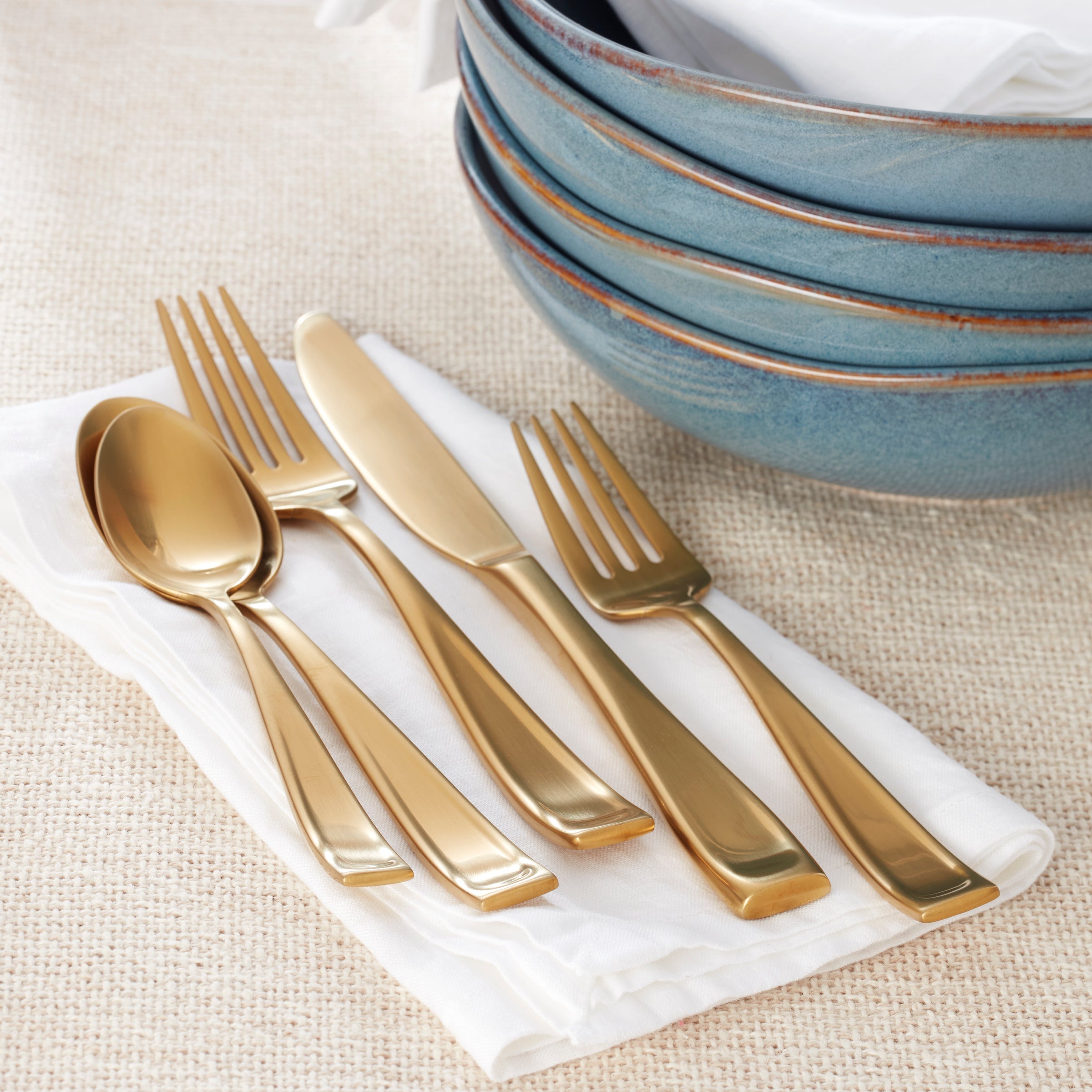 Lenox Fine Lenox Fine Moda Gold Satin 20-Piece Flatware Set - Image 3