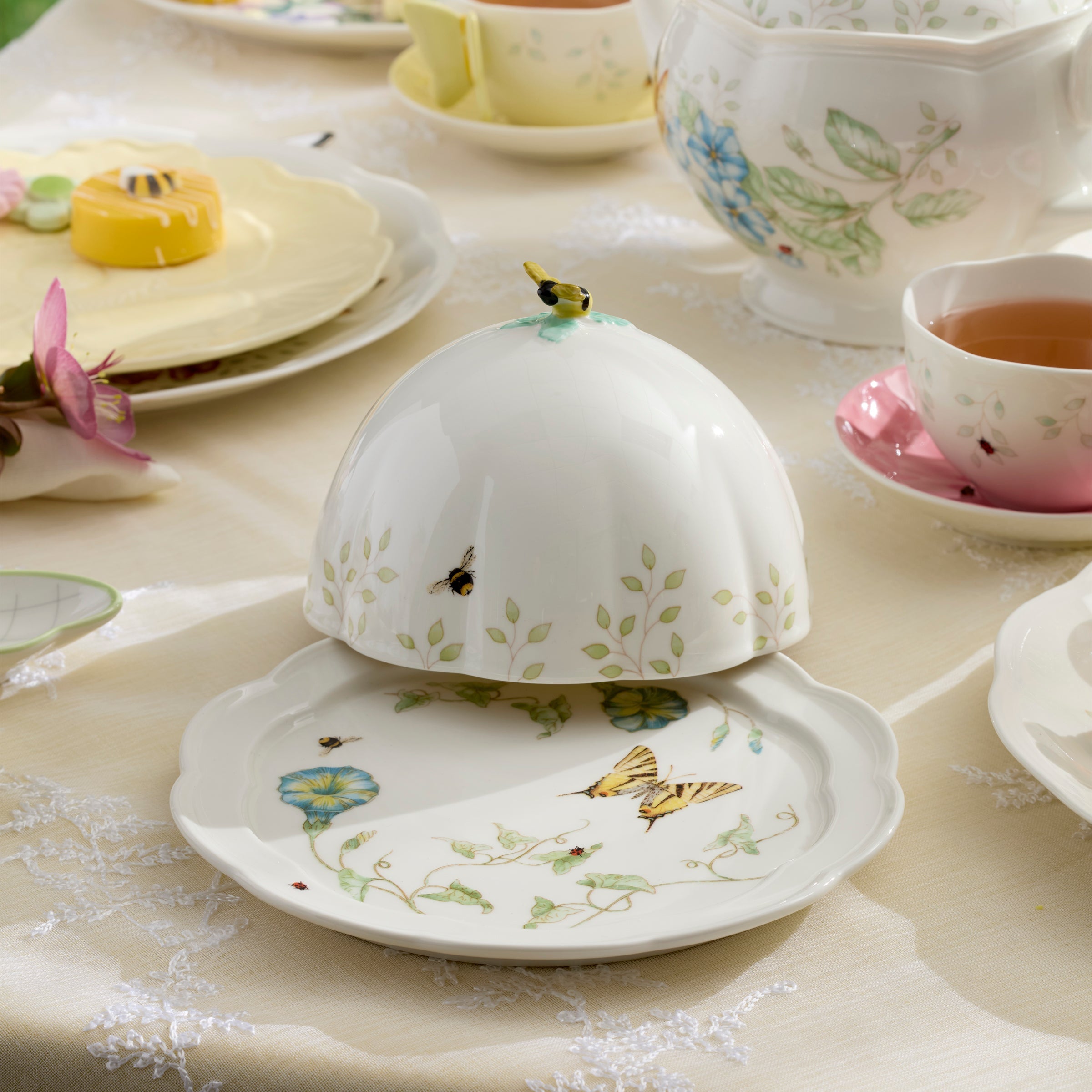 Lenox Fine Lenox Fine Butterfly Meadow Covered Butter Dish - Image 4