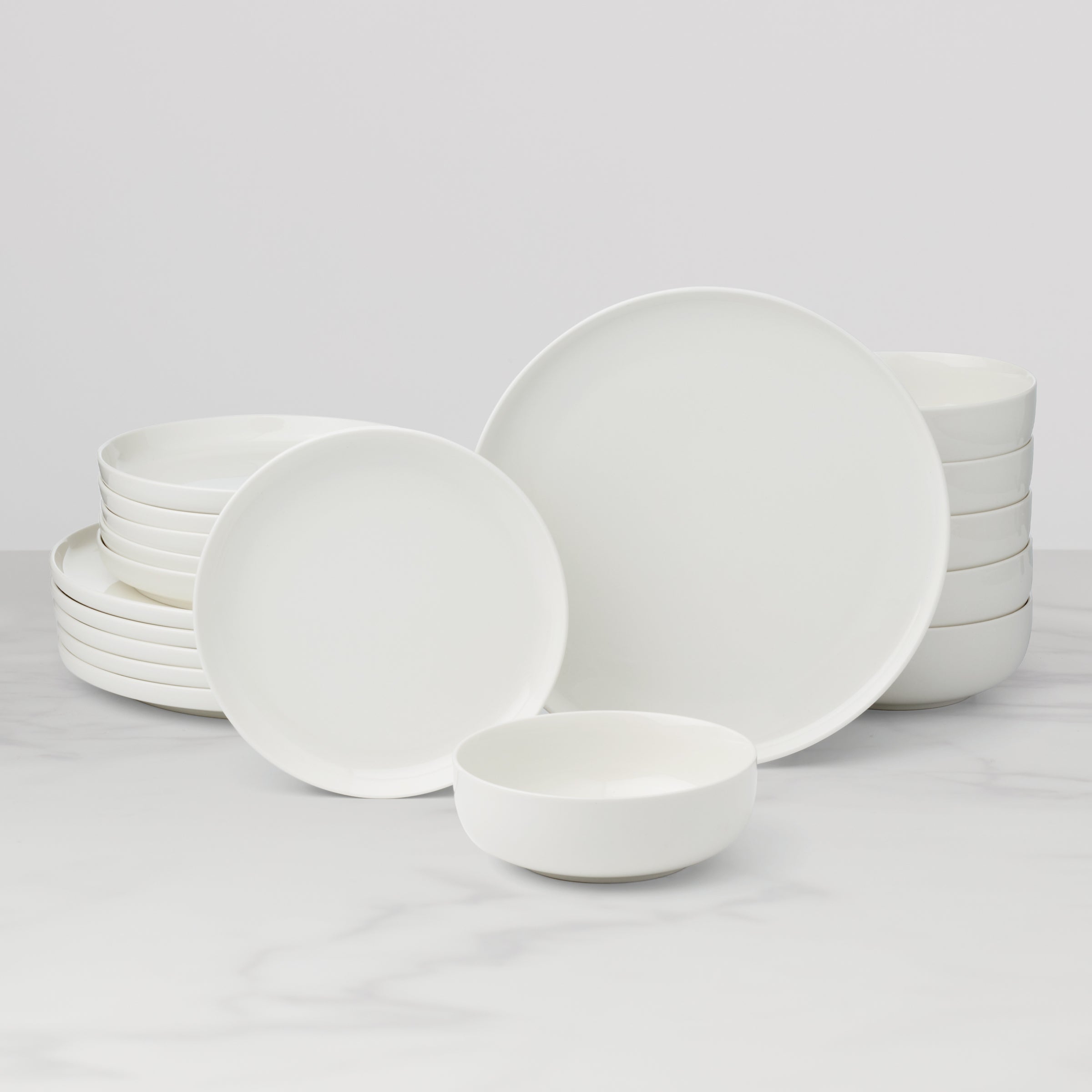 Lenox Fine Lenox Fine 24 Seven White 18-Piece Dinnerware Set