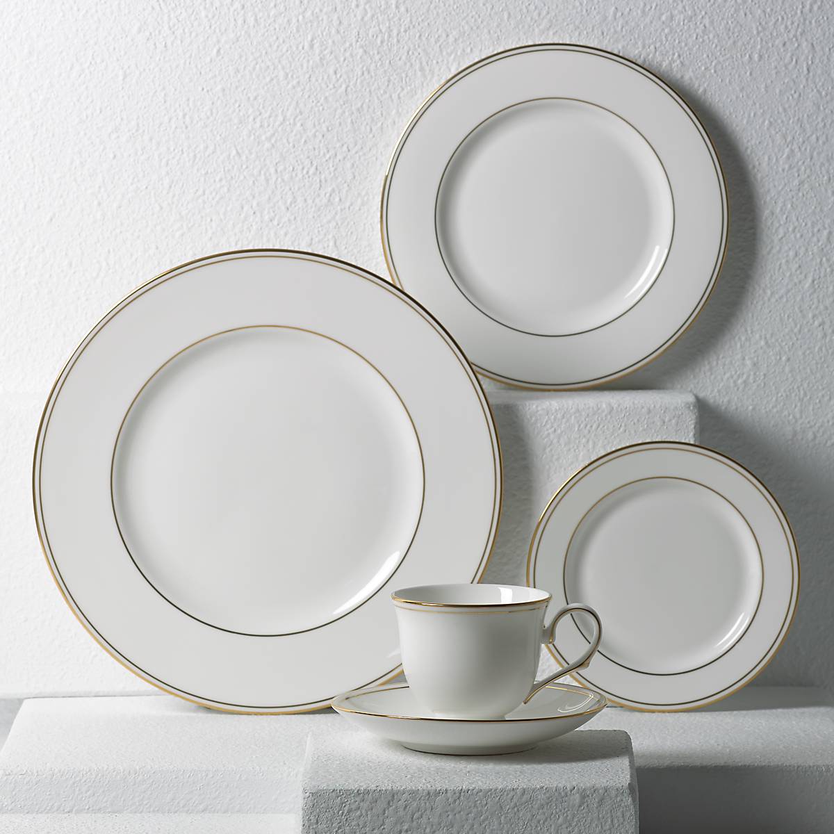 Lenox Fine Lenox Fine Federal Gold 5-Piece Place Setting - Image 3
