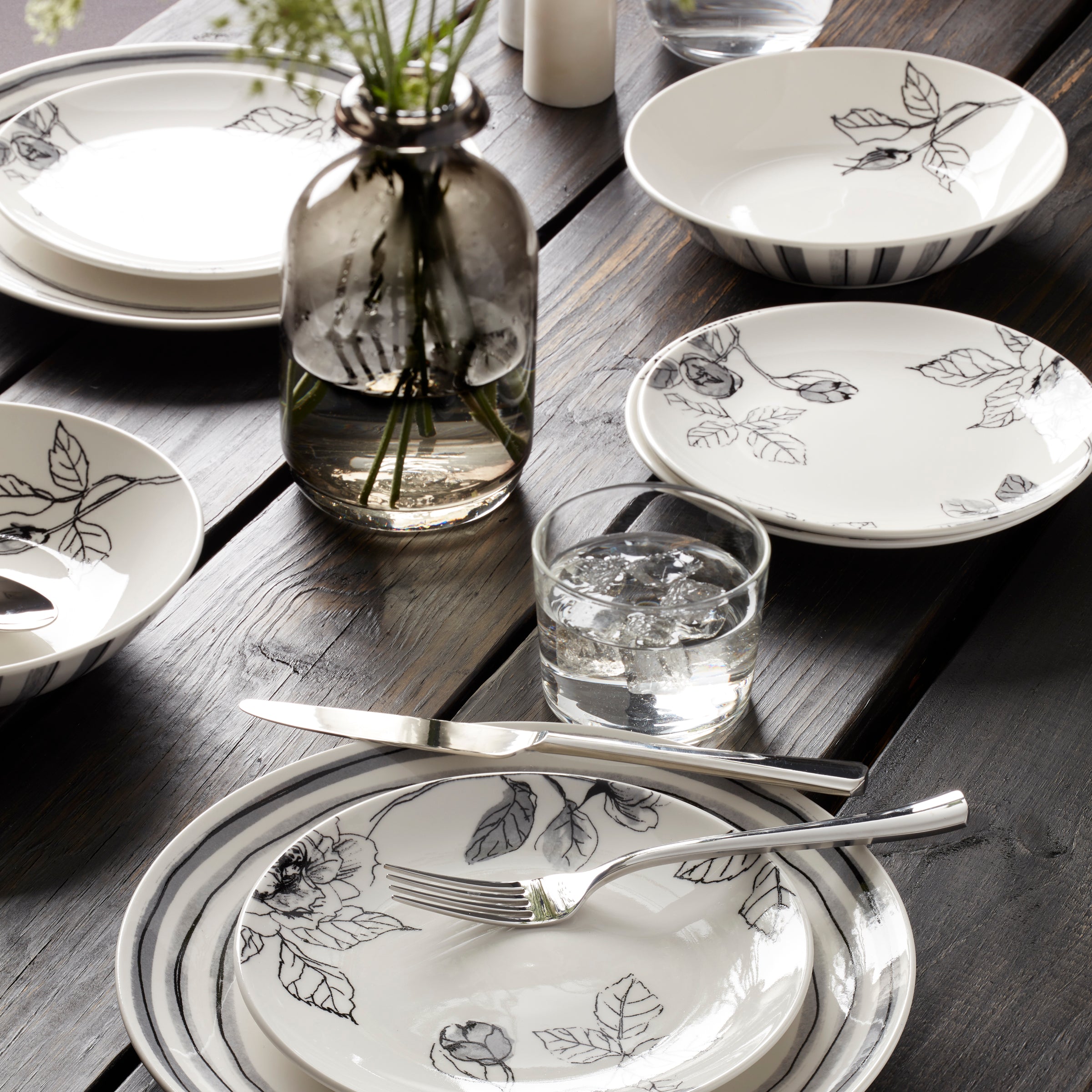 Lenox Fine Lenox Fine Sketchbook 12-Piece Dinnerware Set - Image 4