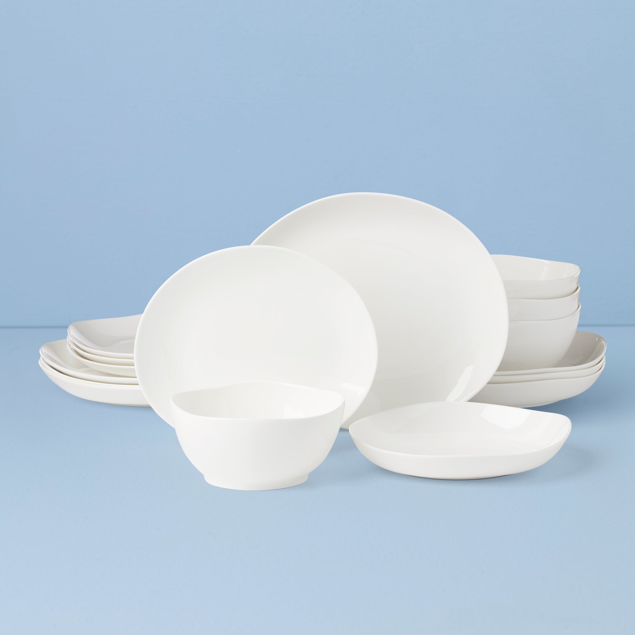Lenox Fine Lenox Fine Studio 1414 Curve 16-Piece Dinnerware Set
