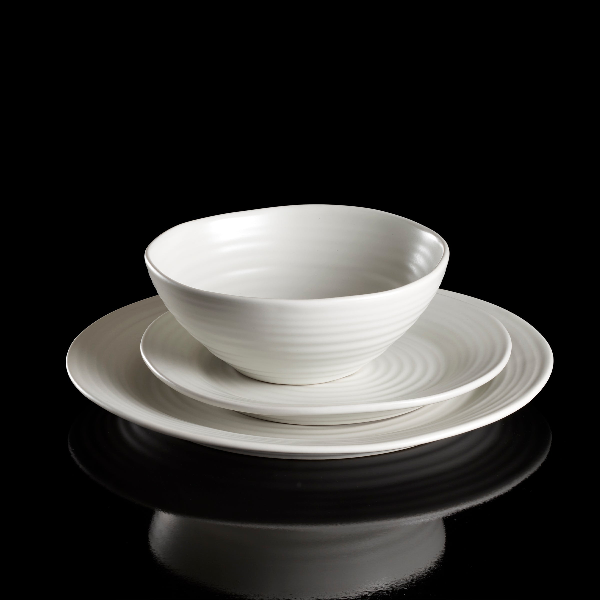 Lenox Fine Lenox Fine Ridge White 12-Piece Dinnerware Set - Image 8