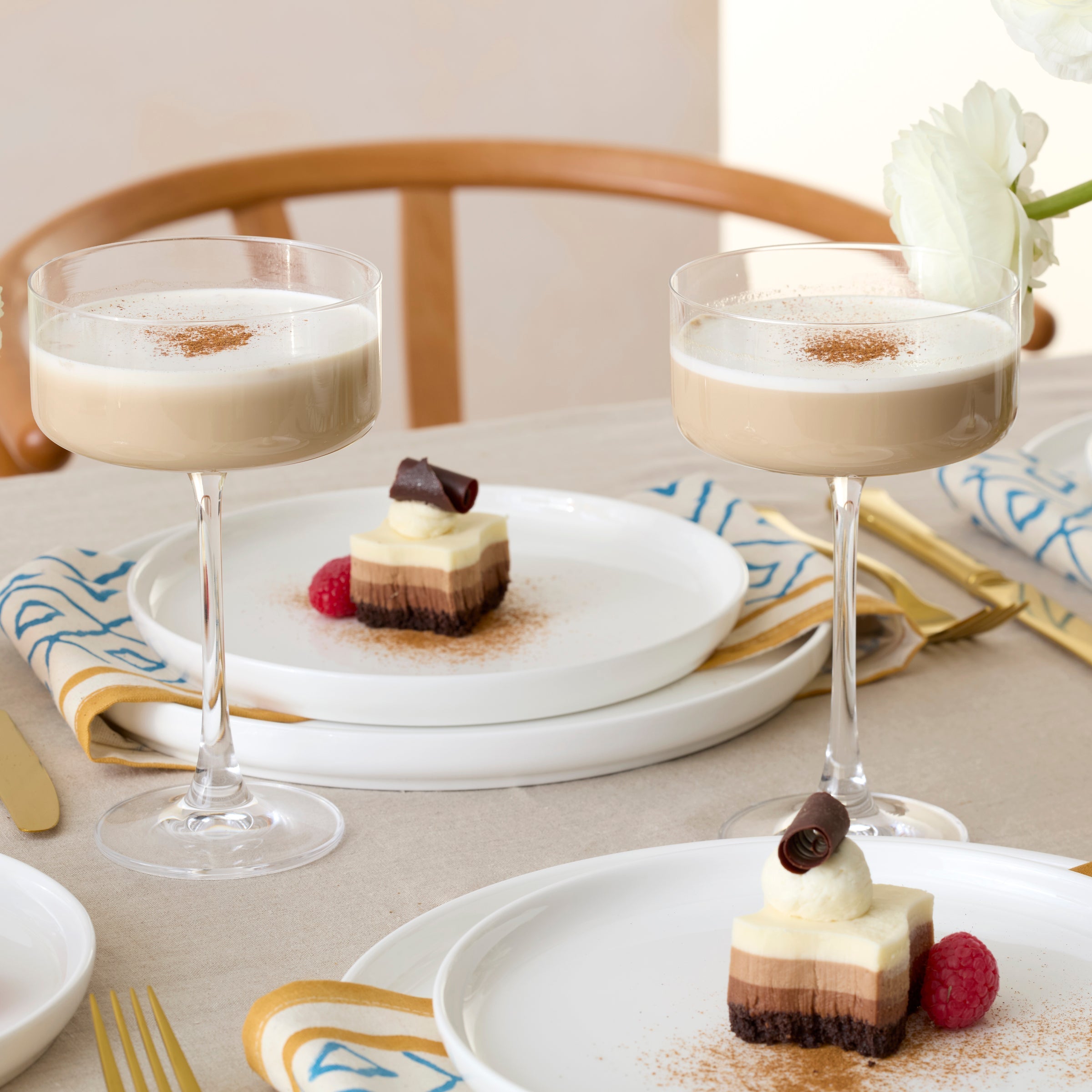 Lenox Fine Lenox Fine Modern White 24-Piece Dinnerware Set - Image 7