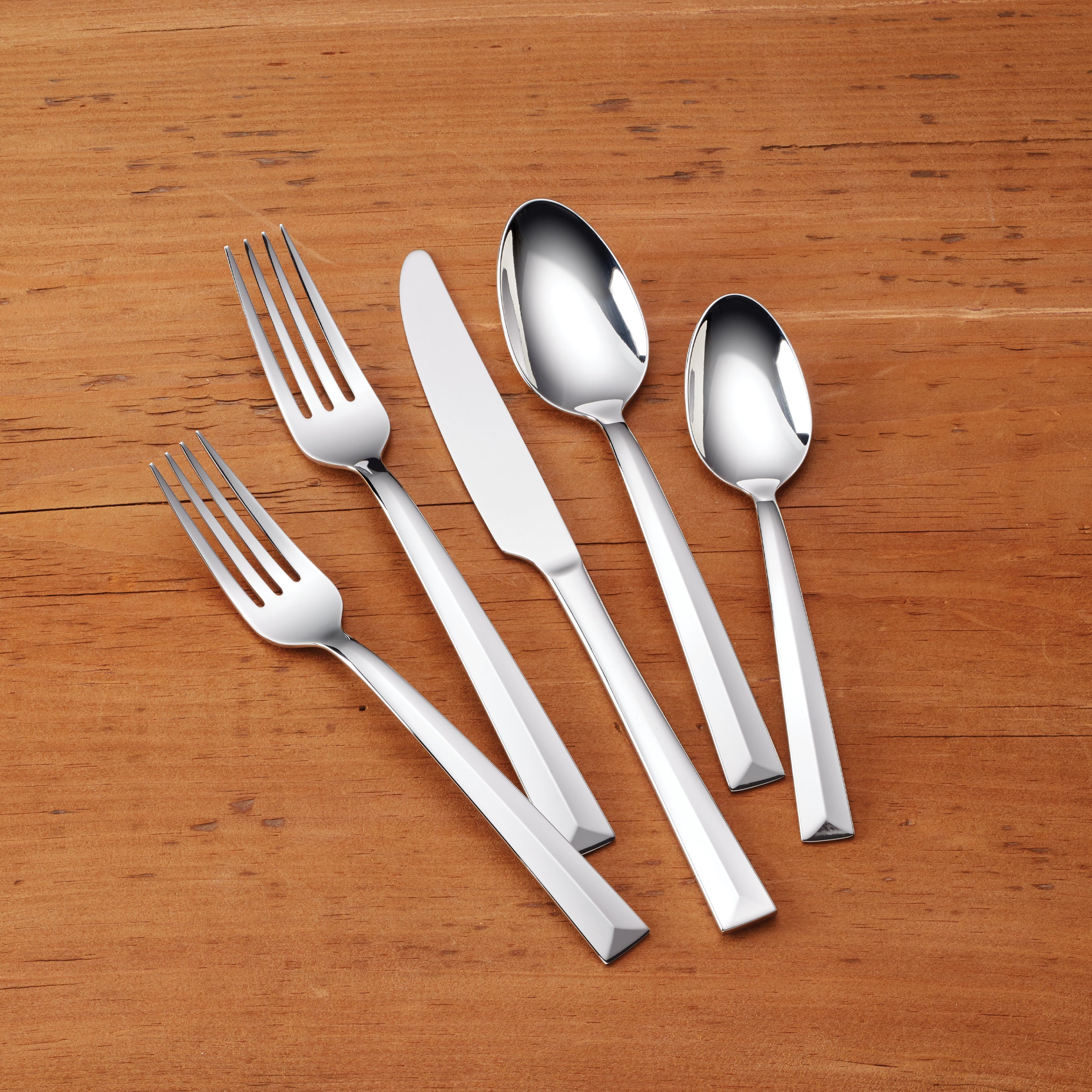 Lenox Fine Lenox Fine Moxie 20-Piece Flatware Set - Image 4