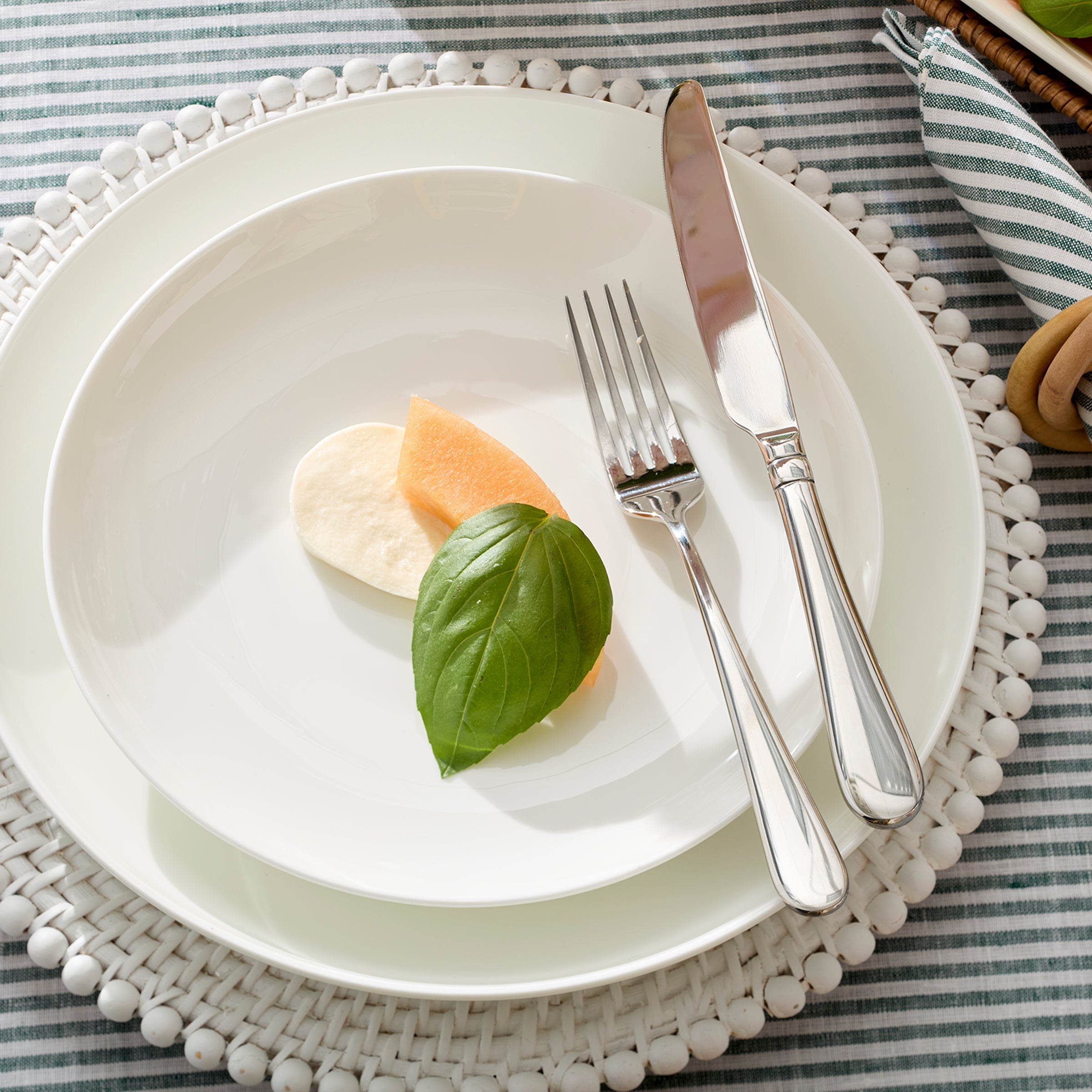 Lenox Fine Lenox Fine Studio 1414 Coupe 12-Piece Dinnerware Set - Image 8