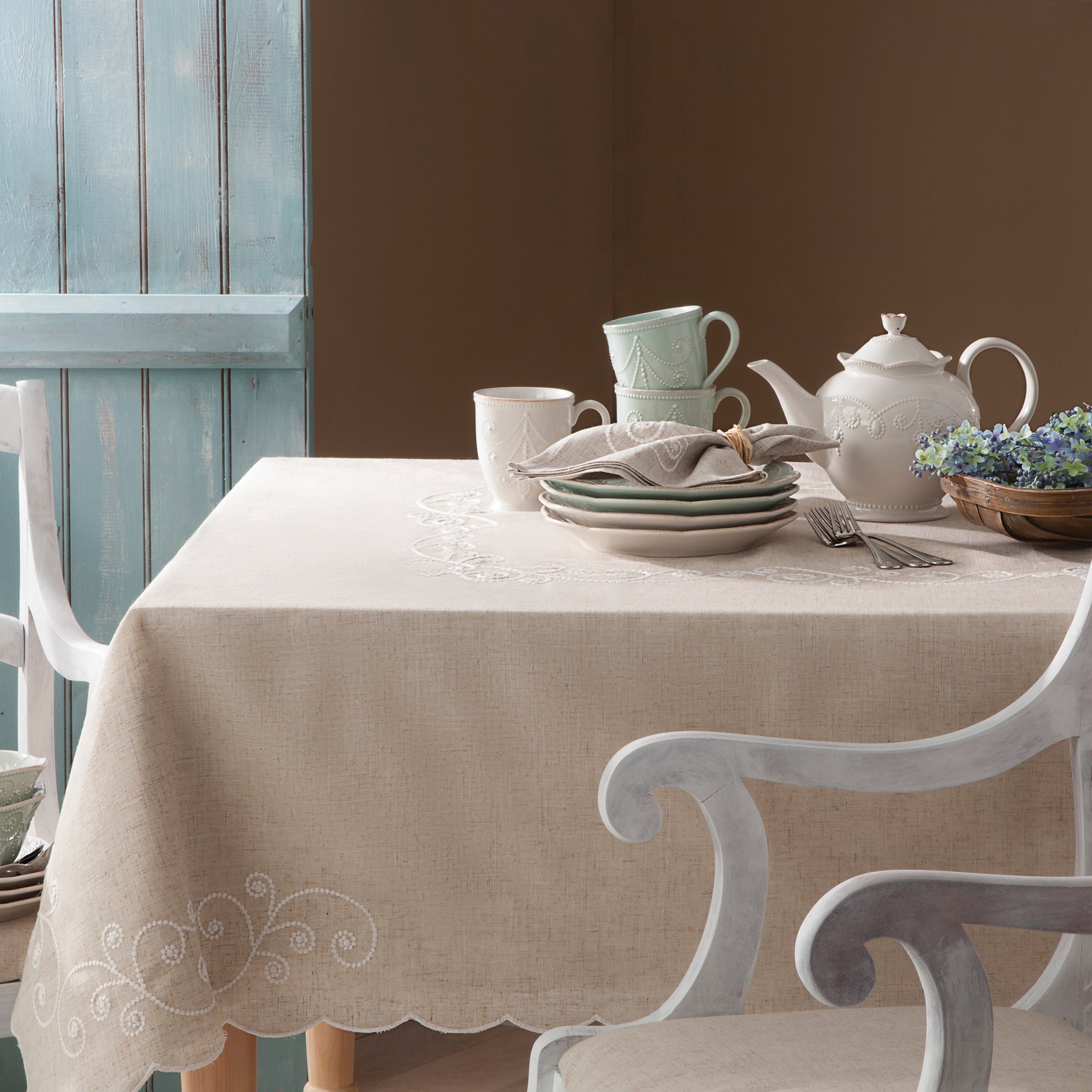 Lenox Fine Lenox Fine French Perle Linen 60x102 Tablecloth