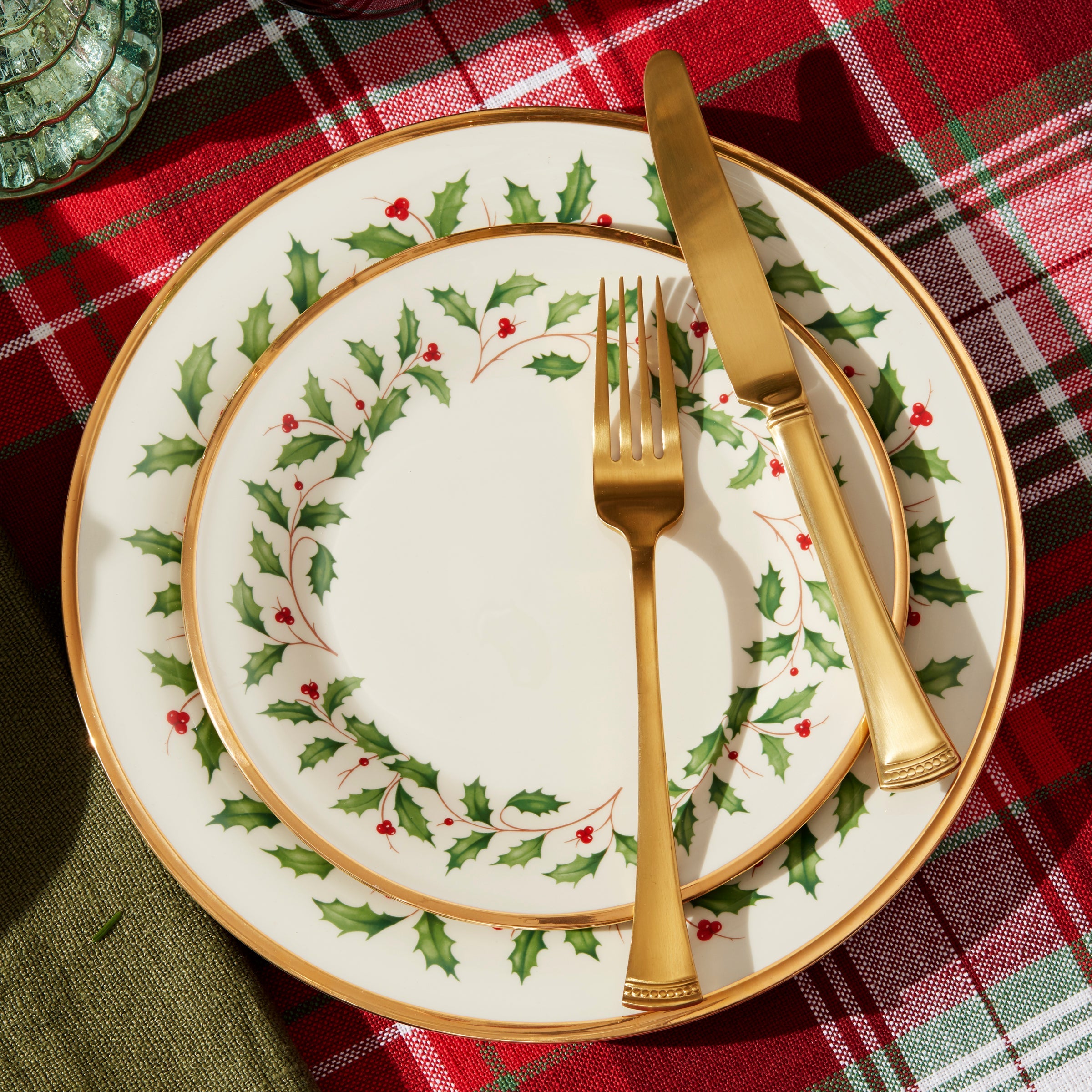 Lenox Fine Lenox Fine Holiday 18-Piece Dinnerware Set - Image 4