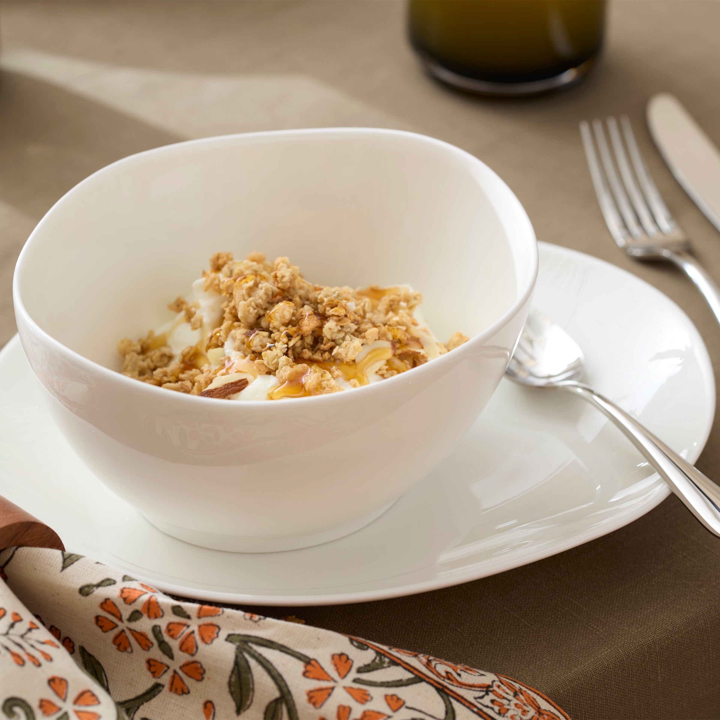 Lenox Fine Lenox Fine Studio 1414 Curve 16-Piece Dinnerware Set - Image 9