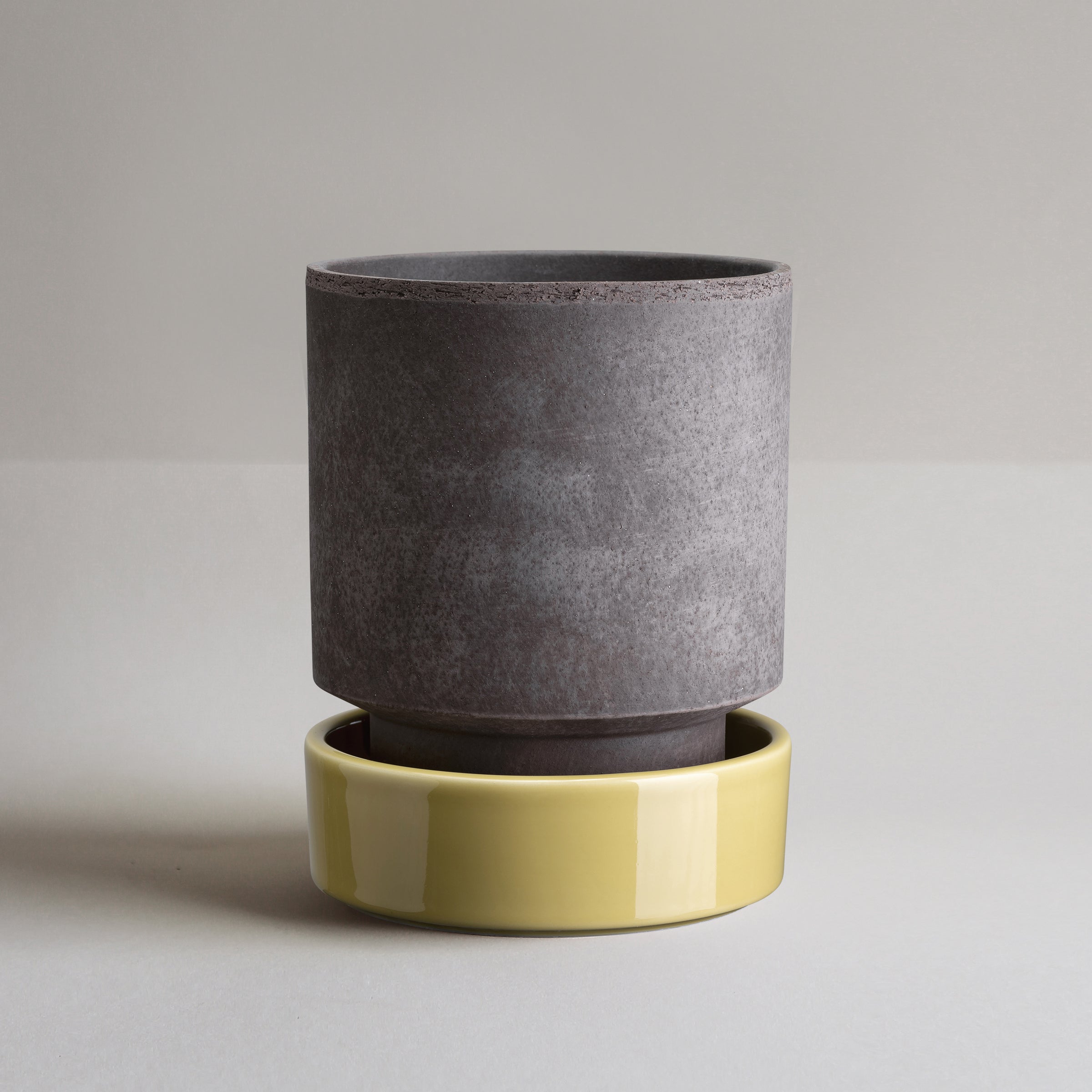 Lenox Fine Lenox Fine Hoff Raw Grey & Glazed Pale Yellow 14cm Pot with Saucer - Image 2
