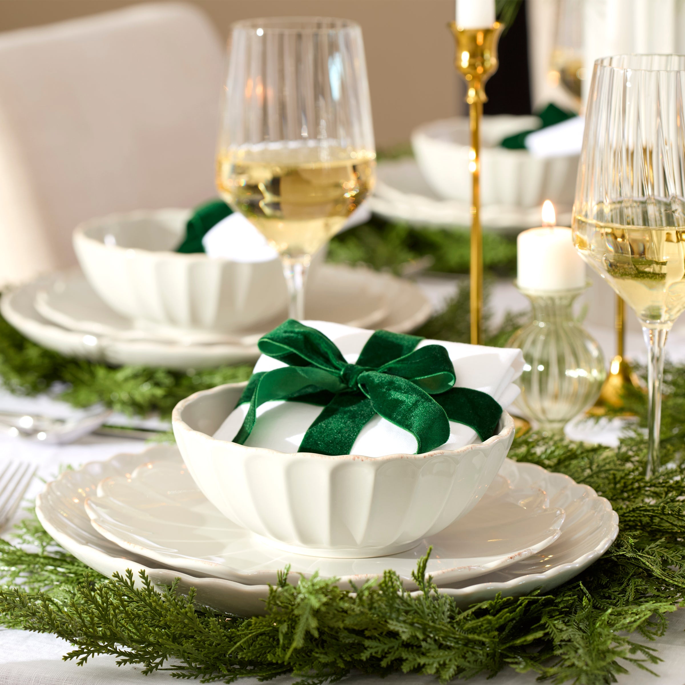 Lenox Fine Lenox Fine French Perle Scallop White 12-Piece Dinnerware Set - Image 3