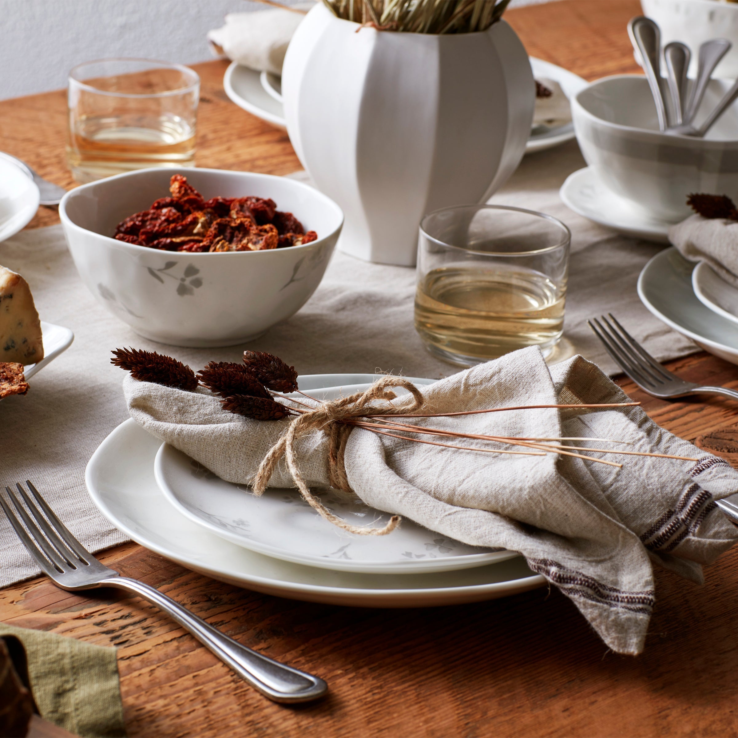 Lenox Fine Lenox Fine Oyster Bay 12-Piece Dinnerware Set - Image 7