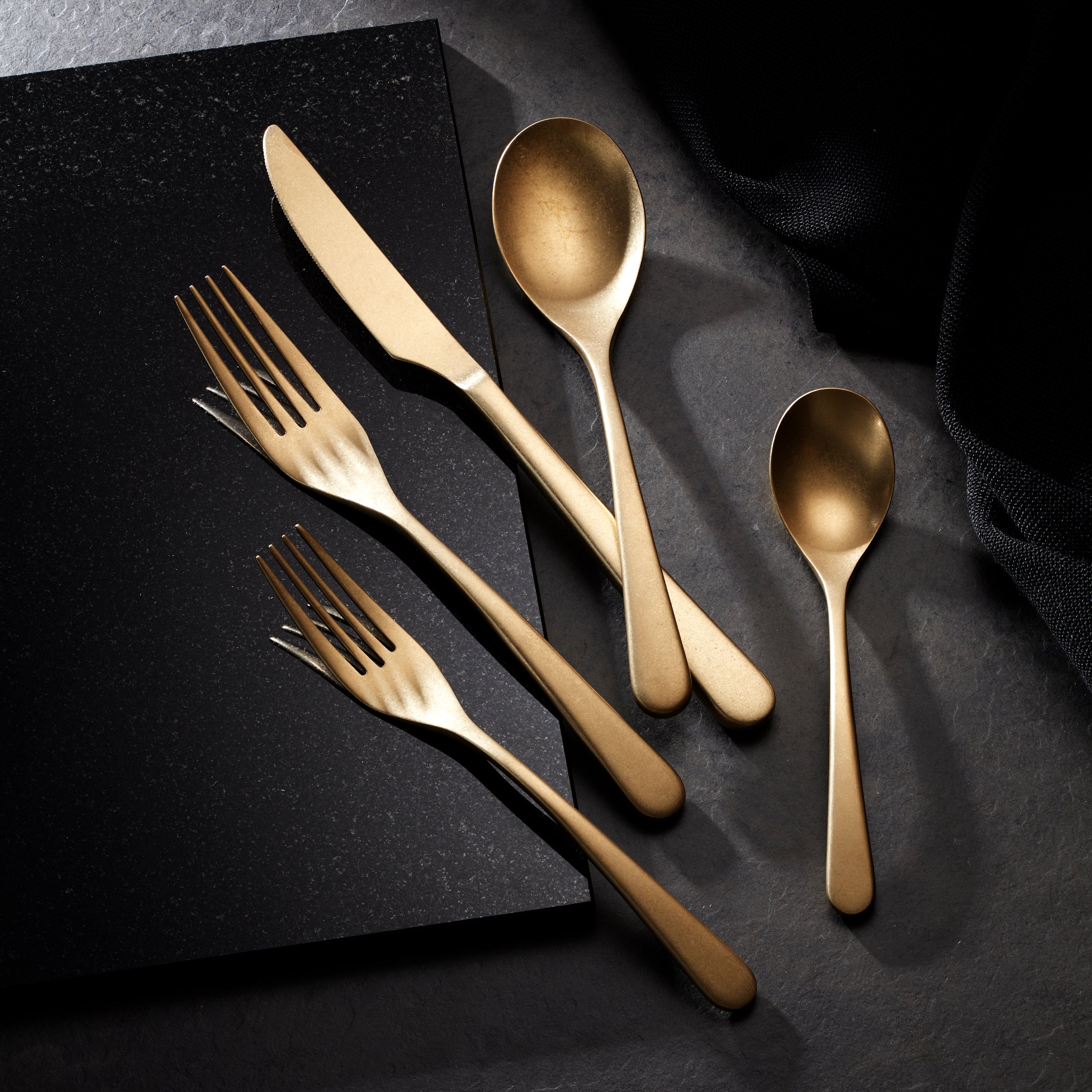 Lenox Fine Lenox Fine Kenbrook Champagne Vintage 20-Piece Flatware Set - Image 5