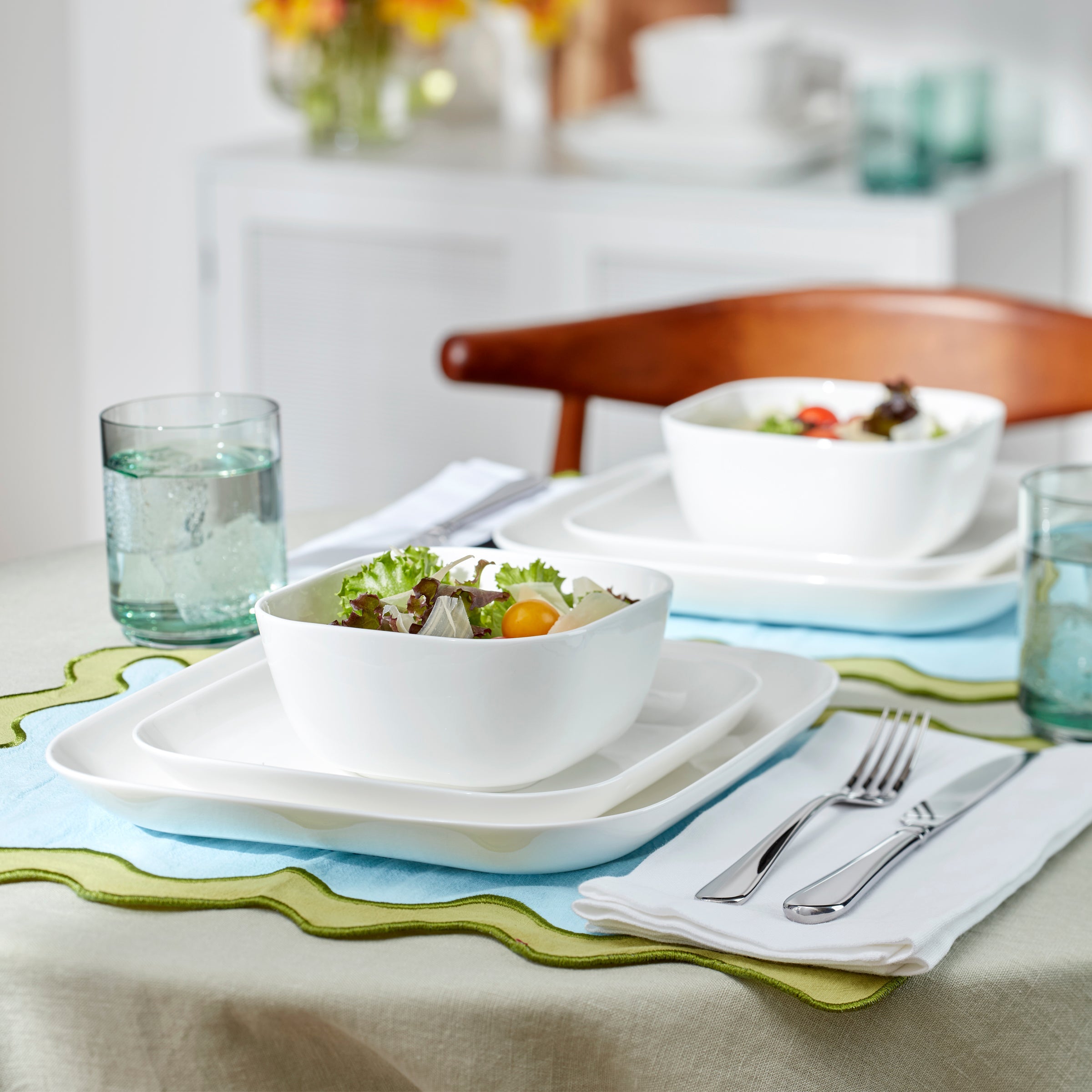 Lenox Fine Lenox Fine Studio 1414 Square 16-Piece Dinnerware Set - Image 4