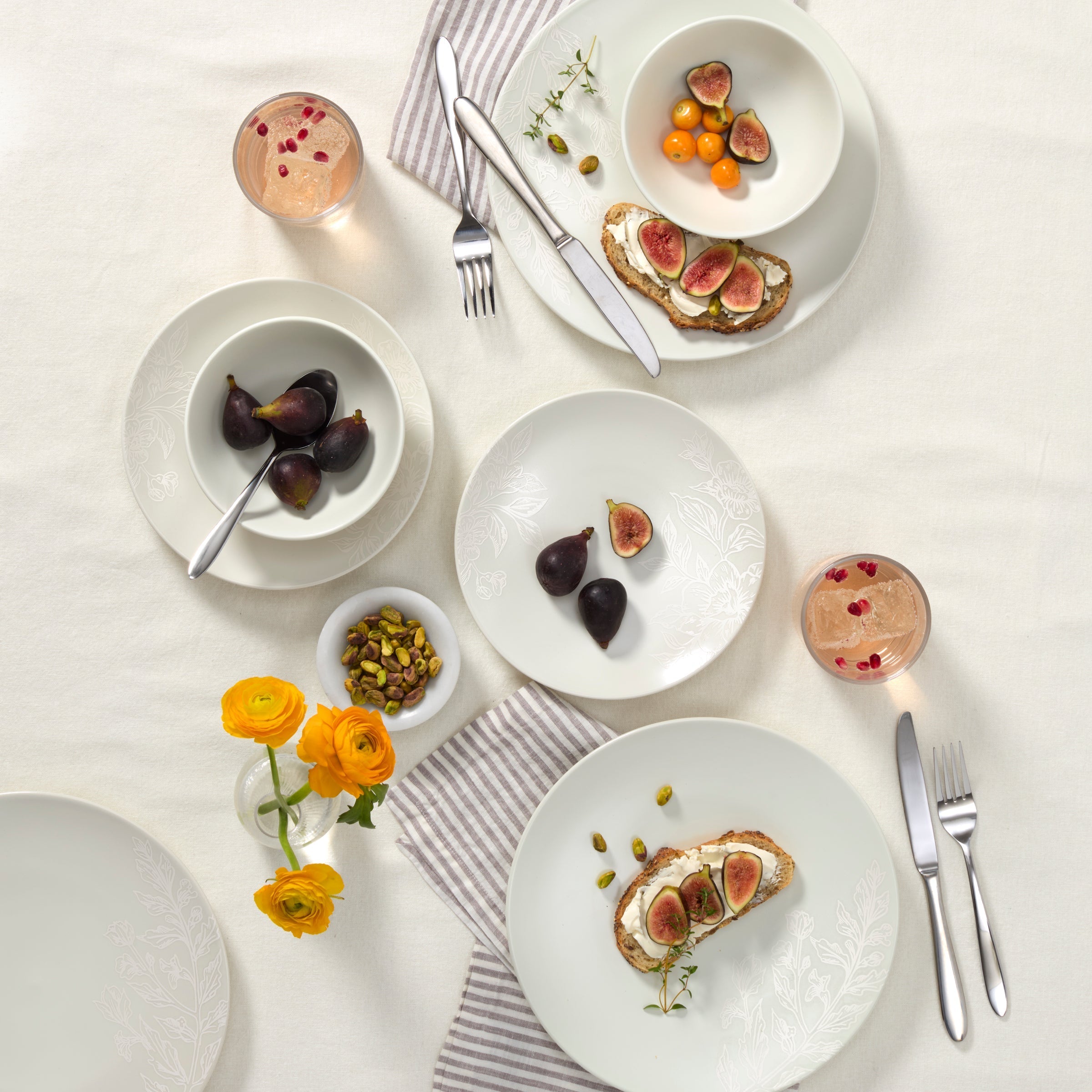 Lenox Fine Lenox Fine Roseto White 12-Piece Dinnerware Set - Image 3