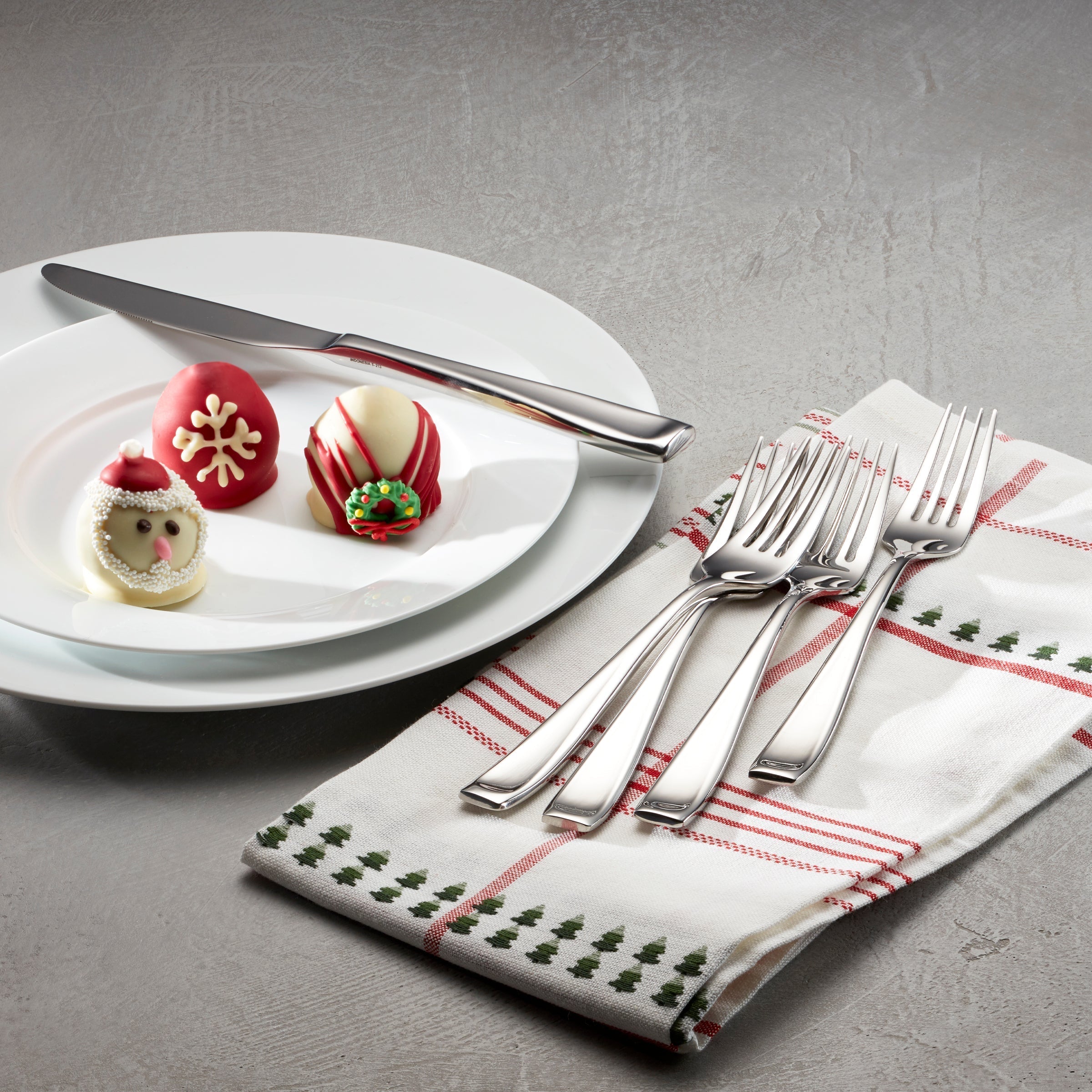 Lenox Fine Lenox Fine Moda 65-Piece Flatware Set - Image 2